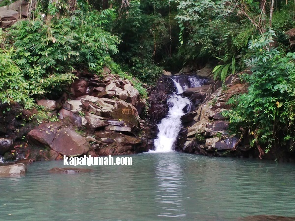 Air Terjun Seseran via Kapasjumah, 1. Air Terjun Lembah Jian, 2. Air Terjun Bertingkat Gitgit, 3. Air Panas Banjar, 4. Air Terjun Mekalongan, 5. Air Terjun Lemukih, 6. Air Terjun yeh Mampeh, 7. Air Terjun Melanting, 8. Air Terjun Munduk, 9. Air Terjun Banyumala, 10. Air Terjun Tembok Barak, 11. Air Terjun Aling – Aling, 12. Air Terjun Jambangan, 13. Air Terjun Sekumpul, 14. Air Terjun Carat Kecil, 15. Air Terjun Carat Besar, 16. Bali Handara Kosaido, 17. Air Terjun Kroya, 18. Air Terjun Yeh Salem, 19. Air Terjun Jembong, 20. Air Terjun Wana Ayu, 21. Air Terjun Tinggarsari, 22. Air Terjun Pucak Manik, 23. Air Terjun Sing – Sing, 24. Air Terjun Colek Pamor, 25. Air Terjun Ceburan, 26. Air Terjun Pucuk, 27. Air Terjun Kembar Sambangan, 28. Air Terjun Cemara, 29. Air Terjun Canging, 30. Air Terjun Dedari, 31. Air Terjun Fiji, 32. Air Terjun Bengbengan, 33. Air Terjun Amer Pakisan, 34. Air Terjun Yeh Bayah, 35. Pantai Batu Sungu, 36. Pantai Penuktukan, 37. Pantai Umeanyar, 38. Pantai Penimbangan, 39. Pantai Banyuwedang, 40. Air Panas Banyuwedang, 41. Pantai Gondol, 42. Pantai Pemuteran, 43. Pantai Goris Pejarakan, 44. Pantai Kerobokan, 45. Pantai Lovina, 46. Pantai Batu Ampar Pejarakan, 47. Vihara Buddha Banjar, 48. Pemandian Air Sanih, 49. Taman Nasional Bali Barat, 50. Ex Pelabuhan Buleleng, 51. Danau Buyan, 52. Danau Tamblingan, 53. Ayunan dan Anjungan Wanagiri, 54. Wisata Desa Kuno Sembiran, 55. Pemandangan Sekitar Pura Bukit Pucak Sakti, 56. Wisata Desa Julah, 57. Situs Batu Gambir Upit, 58. Gedong Kirtya, 59. Pantai Celagi Bantes, 60. Pura Ponjok Batu, 61. Museum Buleleng, 62. Rumah Pohon Temega, 63. Desa Wisata Bulian, 64. Krisna Fantastic Land, 65. Pasar Anyar, 66. Pulau Menjangan, 67. Budidaya Mutiara Penyambangan, 68. Pura Dalem Segara Madu, 69. Pura Beji Sangsit, 70. Bukit Batu Kursi, 71. Pulau Putih, 72. Desa Wisata Sidetapa, 73. Desa Wisata Cempage, 74. Kubu Hobbit Pedawa, 75. Menara Bambu Tigawasa, 76. Pantai Sanggalangit, 77. Pantai Pacung, 78. Wisata Selfie Madenan, 79. Air Terjun Bertingkat Silangjana, 80. Pantai Tukad Puyung Bukti, 81. Pantai Anturan, 82. Pemandian Mumbul Anturan, 83. Bendungan Tirab Ularan, 84. Bendungan Gerogak, 85. Terasering Busungbiu, 86. Desa Wisata Bebetin, 87. Air Terjun Seseran, 88. Desa Wisata Kaliasem, 89. Bukit Teletubbies Kubutambahan, 90. Agrowisata Sepang, 91. Desa Wisata Subuk, 92. Air Terjun Umejero, 93. Agrowisata Umejero, 94. Taman Kota Singaraja, 95. Agrowisata Anggur Banyupoh, 96. Pura Pulaki, 97. Pantai Pulaki, 98. Pelabuhan Celukan Bawang, 99. Pantai Sangsit