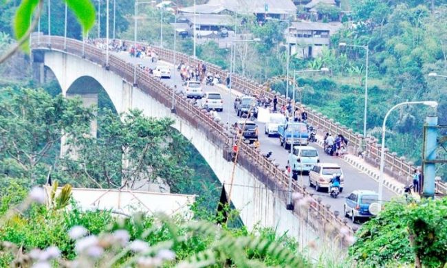Jembatan Tukad Bangkung via Nusabali, 1. Ekowisata Mangrove Wanasari, 2. Sangeh Monkey Forest, 3. New Kuta Green Park, 4. Circus Waterpark Kuta, 5. Pantai Jerman, 6. Pantai Kelan, 7. Pantai Muaya, 8. Pantai Mimpi Pondok Pemuda, 9. Pantai Tegal Wangi, 10. Pantai Balangan, 11. Tanjung Balangan, 12. Pantai Dreamland, 13. Pantai Pemutih, 14. Pantai Bingin, 15. Pantai Padang – Padang, 16. Pantai Labuan Sait, 18. Pantai Suluban, 19. Pantai Nyang – Nyang, 20. Pantai Nunggalan, 21. Pantai Karma Kandara, 22. Pantai Melasti, 23. Pantai Batu pageh, 24. Pantai Pandawa, 25. Pantai Gunung Payung, 26. Pantai Sawangan, 27. Pantai Geger, 28. Pantai Mengiat, 29. Pantai Segara Samuh, 30. Pantai Selagan Nusa Dua, 31. Pantai Tanjung Benoa, 32. Air Terjun Nungnung, 33. Air Terjun Bidadari Ayung, 34. Sungai Ayung, 35. Air Terjun Batu Lantang, 36. Air Terjun Sulangi, 37. Patung Dewa Ruci, 38. Kawasan Pura Luhur Uluwatu, 39. Pesawat Bengong, 40. Nirmala Waterpark Ungasan, 41. Taman Satria Gatotkaca, 42. Joger Kuta, 43. Penangkaran Penyu Deluang Sari, 44. Taman Budaya Garuda Wisnu Kencana, 45. Bali Paragliding Tandem Flight, 46. Monumen Perjuangan Taman Mumbul, 47. Museum Becak Indonesia, 48. Museum Pasifika, 49. Dream Museum Zone, 50. Museum Kain, 51. Museum Kerang, 52. Museum Yadnya, 53. Hide N Seek, 54. Cubby House Kids Club, 55. Miniapolis Bali, 56. Pantai Timbis, 57. Pantai Dukuh, 58. Puja Mandala, 59. Pura Taman Ayun, 60. Taman Ngurah Rai Tuban, 61. Lembah Tanah Wuk, 62. Taman Mumbul, 63. Pantai Pererenan, 64. Banjar Umalas, 65. Waka Tangga, 66. Wisata Agro Pelaga, 67. Jembatan Tukad Bangkung, 68. Jimbaran Panorama Point, 69. Pura Petitenget, 70. Pantai Petitenget, 71. Pura Pucak Tedung, 72. Pura Sada Kapal, 73. Pura Batu Bolong, 74. Pantai Batu Bolong, 75. Pura Kancing Gumi, 76. Pura Pucak Mangu, 77. Desa Wisata Petang, 78. Ladang Bunga Gumilir, 79. Desa Wisata Baha, 80. Bumi Perkemahan Blahkiuh, 81. Pantai Seseh, 82. Pantai Derawan, 83. Pantai Batu Mejan, 84. Pantai Double Six, 85. Taman Rekreasi Bethesda, 86. Pantai Selasih, 87. Pantai Batu Belig, 88. Pantai Munggu, 89. Pantai Mengening, 90. Pantai Kayu Putih, 91. Pulau Nusa Dharma, 92. Pulau Peninsula, 93. Splash Waterpark, 94. Waterbom Bali, 95. Pantai Legian, 96. Pantai Seminyak, 97. Desa Wisata Bindu, 98. Bali Swing Bongkasa, 99. Elephant Camp Petang