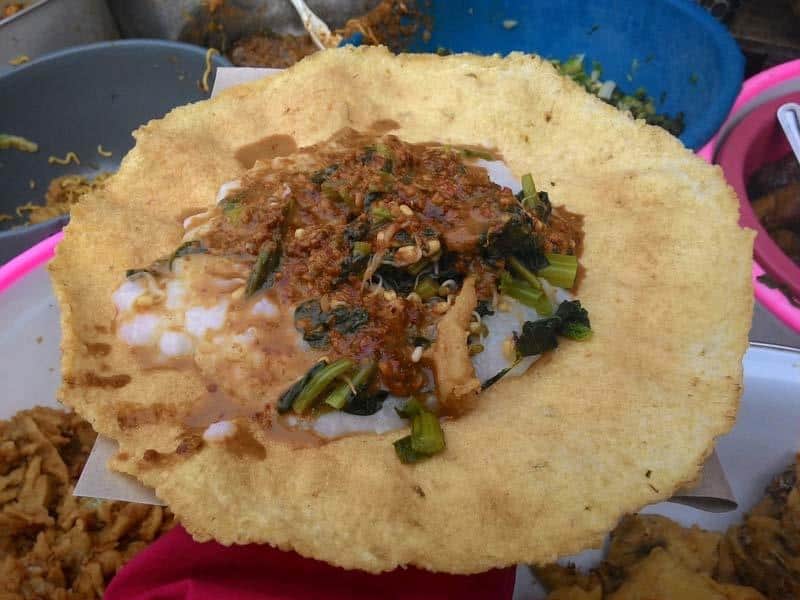 Jenang Pecel, 1. Dodol Susu, 2. Olahan Sapi, 3. Kerupuk Kulit, 4. Karak Jadah, 5. Keripik Ceker Khas Boyolali, 6. Petis Sapi, 7. Keju Khas Boyolali, 8. Soto Seger Khas Boyolali, 9. Nasi Tumpang Boyolali, 10. Tahu Susu, 11. Jenang Pecel, 12. Abon Lele, 13. Marning, 14. Susu Segar Boyolali, 15. Bebek Goreng, 16. Kerupuk Susu, 17. Lento (Mento)