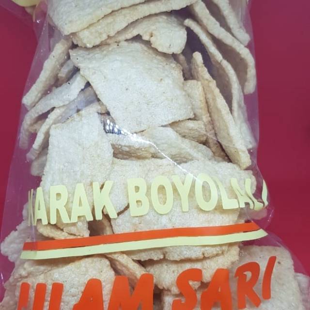 Kerupuk kulit via Shopee, 1. Dodol Susu, 2. Olahan Sapi, 3. Kerupuk Kulit, 4. Karak Jadah, 5. Keripik Ceker Khas Boyolali, 6. Petis Sapi, 7. Keju Khas Boyolali, 8. Soto Seger Khas Boyolali, 9. Nasi Tumpang Boyolali, 10. Tahu Susu, 11. Jenang Pecel, 12. Abon Lele, 13. Marning, 14. Susu Segar Boyolali, 15. Bebek Goreng, 16. Kerupuk Susu, 17. Lento (Mento)