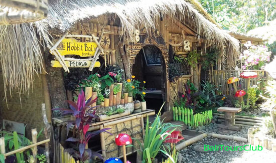 Kubu Hobbit Pedawa via Kintamani, 1. Air Terjun Lembah Jian, 2. Air Terjun Bertingkat Gitgit, 3. Air Panas Banjar, 4. Air Terjun Mekalongan, 5. Air Terjun Lemukih, 6. Air Terjun yeh Mampeh, 7. Air Terjun Melanting, 8. Air Terjun Munduk, 9. Air Terjun Banyumala, 10. Air Terjun Tembok Barak, 11. Air Terjun Aling – Aling, 12. Air Terjun Jambangan, 13. Air Terjun Sekumpul, 14. Air Terjun Carat Kecil, 15. Air Terjun Carat Besar, 16. Bali Handara Kosaido, 17. Air Terjun Kroya, 18. Air Terjun Yeh Salem, 19. Air Terjun Jembong, 20. Air Terjun Wana Ayu, 21. Air Terjun Tinggarsari, 22. Air Terjun Pucak Manik, 23. Air Terjun Sing – Sing, 24. Air Terjun Colek Pamor, 25. Air Terjun Ceburan, 26. Air Terjun Pucuk, 27. Air Terjun Kembar Sambangan, 28. Air Terjun Cemara, 29. Air Terjun Canging, 30. Air Terjun Dedari, 31. Air Terjun Fiji, 32. Air Terjun Bengbengan, 33. Air Terjun Amer Pakisan, 34. Air Terjun Yeh Bayah, 35. Pantai Batu Sungu, 36. Pantai Penuktukan, 37. Pantai Umeanyar, 38. Pantai Penimbangan, 39. Pantai Banyuwedang, 40. Air Panas Banyuwedang, 41. Pantai Gondol, 42. Pantai Pemuteran, 43. Pantai Goris Pejarakan, 44. Pantai Kerobokan, 45. Pantai Lovina, 46. Pantai Batu Ampar Pejarakan, 47. Vihara Buddha Banjar, 48. Pemandian Air Sanih, 49. Taman Nasional Bali Barat, 50. Ex Pelabuhan Buleleng, 51. Danau Buyan, 52. Danau Tamblingan, 53. Ayunan dan Anjungan Wanagiri, 54. Wisata Desa Kuno Sembiran, 55. Pemandangan Sekitar Pura Bukit Pucak Sakti, 56. Wisata Desa Julah, 57. Situs Batu Gambir Upit, 58. Gedong Kirtya, 59. Pantai Celagi Bantes, 60. Pura Ponjok Batu, 61. Museum Buleleng, 62. Rumah Pohon Temega, 63. Desa Wisata Bulian, 64. Krisna Fantastic Land, 65. Pasar Anyar, 66. Pulau Menjangan, 67. Budidaya Mutiara Penyambangan, 68. Pura Dalem Segara Madu, 69. Pura Beji Sangsit, 70. Bukit Batu Kursi, 71. Pulau Putih, 72. Desa Wisata Sidetapa, 73. Desa Wisata Cempage, 74. Kubu Hobbit Pedawa, 75. Menara Bambu Tigawasa, 76. Pantai Sanggalangit, 77. Pantai Pacung, 78. Wisata Selfie Madenan, 79. Air Terjun Bertingkat Silangjana, 80. Pantai Tukad Puyung Bukti, 81. Pantai Anturan, 82. Pemandian Mumbul Anturan, 83. Bendungan Tirab Ularan, 84. Bendungan Gerogak, 85. Terasering Busungbiu, 86. Desa Wisata Bebetin, 87. Air Terjun Seseran, 88. Desa Wisata Kaliasem, 89. Bukit Teletubbies Kubutambahan, 90. Agrowisata Sepang, 91. Desa Wisata Subuk, 92. Air Terjun Umejero, 93. Agrowisata Umejero, 94. Taman Kota Singaraja, 95. Agrowisata Anggur Banyupoh, 96. Pura Pulaki, 97. Pantai Pulaki, 98. Pelabuhan Celukan Bawang, 99. Pantai Sangsit