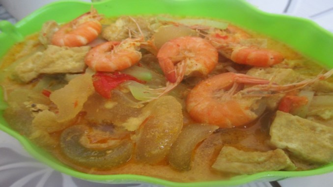 Lodeh Cecek, 1. Corobikang Khas Batang, 2. Getuk Mawur, 3. Getuk Iris, 4. Batik Tradisional Batang, 5. Soto Kebo Khas Batang, 6. Lontong Lamprak, 7. Surabi KaliBeluk, 8. Soto Tauco khas Batang, 9. Nasi Megono Khas Batang, 10. Lodeh Cecek, 11. Sotong Ireng, 12. Sprei lukis Abbel, 13. Keripik Buah Qrezz-Qrezz