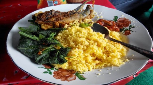 Nasi Jagung, 1. Emping Jagung, 2. Kue Semprong, 3. Yangko, 4. Serabi Ayu, 5. Mie Tek – Tek, 6. Nasi Jagung, 7. Swike, 8. Nasi Pager, 9. Garang Asem, 10. Sayur Becek, 11. Ayam Pencok, 12. Mie Rebus Khas Grobogan