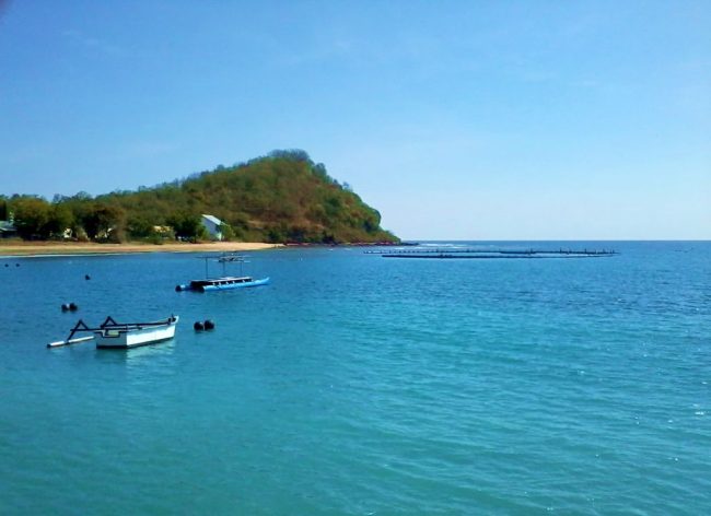 Pantai Gondol via sandimertha.blogspotcom, 1. Air Terjun Lembah Jian, 2. Air Terjun Bertingkat Gitgit, 3. Air Panas Banjar, 4. Air Terjun Mekalongan, 5. Air Terjun Lemukih, 6. Air Terjun yeh Mampeh, 7. Air Terjun Melanting, 8. Air Terjun Munduk, 9. Air Terjun Banyumala, 10. Air Terjun Tembok Barak, 11. Air Terjun Aling – Aling, 12. Air Terjun Jambangan, 13. Air Terjun Sekumpul, 14. Air Terjun Carat Kecil, 15. Air Terjun Carat Besar, 16. Bali Handara Kosaido, 17. Air Terjun Kroya, 18. Air Terjun Yeh Salem, 19. Air Terjun Jembong, 20. Air Terjun Wana Ayu, 21. Air Terjun Tinggarsari, 22. Air Terjun Pucak Manik, 23. Air Terjun Sing – Sing, 24. Air Terjun Colek Pamor, 25. Air Terjun Ceburan, 26. Air Terjun Pucuk, 27. Air Terjun Kembar Sambangan, 28. Air Terjun Cemara, 29. Air Terjun Canging, 30. Air Terjun Dedari, 31. Air Terjun Fiji, 32. Air Terjun Bengbengan, 33. Air Terjun Amer Pakisan, 34. Air Terjun Yeh Bayah, 35. Pantai Batu Sungu, 36. Pantai Penuktukan, 37. Pantai Umeanyar, 38. Pantai Penimbangan, 39. Pantai Banyuwedang, 40. Air Panas Banyuwedang, 41. Pantai Gondol, 42. Pantai Pemuteran, 43. Pantai Goris Pejarakan, 44. Pantai Kerobokan, 45. Pantai Lovina, 46. Pantai Batu Ampar Pejarakan, 47. Vihara Buddha Banjar, 48. Pemandian Air Sanih, 49. Taman Nasional Bali Barat, 50. Ex Pelabuhan Buleleng, 51. Danau Buyan, 52. Danau Tamblingan, 53. Ayunan dan Anjungan Wanagiri, 54. Wisata Desa Kuno Sembiran, 55. Pemandangan Sekitar Pura Bukit Pucak Sakti, 56. Wisata Desa Julah, 57. Situs Batu Gambir Upit, 58. Gedong Kirtya, 59. Pantai Celagi Bantes, 60. Pura Ponjok Batu, 61. Museum Buleleng, 62. Rumah Pohon Temega, 63. Desa Wisata Bulian, 64. Krisna Fantastic Land, 65. Pasar Anyar, 66. Pulau Menjangan, 67. Budidaya Mutiara Penyambangan, 68. Pura Dalem Segara Madu, 69. Pura Beji Sangsit, 70. Bukit Batu Kursi, 71. Pulau Putih, 72. Desa Wisata Sidetapa, 73. Desa Wisata Cempage, 74. Kubu Hobbit Pedawa, 75. Menara Bambu Tigawasa, 76. Pantai Sanggalangit, 77. Pantai Pacung, 78. Wisata Selfie Madenan, 79. Air Terjun Bertingkat Silangjana, 80. Pantai Tukad Puyung Bukti, 81. Pantai Anturan, 82. Pemandian Mumbul Anturan, 83. Bendungan Tirab Ularan, 84. Bendungan Gerogak, 85. Terasering Busungbiu, 86. Desa Wisata Bebetin, 87. Air Terjun Seseran, 88. Desa Wisata Kaliasem, 89. Bukit Teletubbies Kubutambahan, 90. Agrowisata Sepang, 91. Desa Wisata Subuk, 92. Air Terjun Umejero, 93. Agrowisata Umejero, 94. Taman Kota Singaraja, 95. Agrowisata Anggur Banyupoh, 96. Pura Pulaki, 97. Pantai Pulaki, 98. Pelabuhan Celukan Bawang, 99. Pantai Sangsit