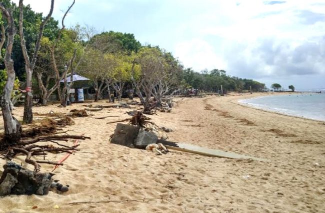 Pantai Selagan Nusa Dua, 1. Ekowisata Mangrove Wanasari, 2. Sangeh Monkey Forest, 3. New Kuta Green Park, 4. Circus Waterpark Kuta, 5. Pantai Jerman, 6. Pantai Kelan, 7. Pantai Muaya, 8. Pantai Mimpi Pondok Pemuda, 9. Pantai Tegal Wangi, 10. Pantai Balangan, 11. Tanjung Balangan, 12. Pantai Dreamland, 13. Pantai Pemutih, 14. Pantai Bingin, 15. Pantai Padang – Padang, 16. Pantai Labuan Sait, 18. Pantai Suluban, 19. Pantai Nyang – Nyang, 20. Pantai Nunggalan, 21. Pantai Karma Kandara, 22. Pantai Melasti, 23. Pantai Batu pageh, 24. Pantai Pandawa, 25. Pantai Gunung Payung, 26. Pantai Sawangan, 27. Pantai Geger, 28. Pantai Mengiat, 29. Pantai Segara Samuh, 30. Pantai Selagan Nusa Dua, 31. Pantai Tanjung Benoa, 32. Air Terjun Nungnung, 33. Air Terjun Bidadari Ayung, 34. Sungai Ayung, 35. Air Terjun Batu Lantang, 36. Air Terjun Sulangi, 37. Patung Dewa Ruci, 38. Kawasan Pura Luhur Uluwatu, 39. Pesawat Bengong, 40. Nirmala Waterpark Ungasan, 41. Taman Satria Gatotkaca, 42. Joger Kuta, 43. Penangkaran Penyu Deluang Sari, 44. Taman Budaya Garuda Wisnu Kencana, 45. Bali Paragliding Tandem Flight, 46. Monumen Perjuangan Taman Mumbul, 47. Museum Becak Indonesia, 48. Museum Pasifika, 49. Dream Museum Zone, 50. Museum Kain, 51. Museum Kerang, 52. Museum Yadnya, 53. Hide N Seek, 54. Cubby House Kids Club, 55. Miniapolis Bali, 56. Pantai Timbis, 57. Pantai Dukuh, 58. Puja Mandala, 59. Pura Taman Ayun, 60. Taman Ngurah Rai Tuban, 61. Lembah Tanah Wuk, 62. Taman Mumbul, 63. Pantai Pererenan, 64. Banjar Umalas, 65. Waka Tangga, 66. Wisata Agro Pelaga, 67. Jembatan Tukad Bangkung, 68. Jimbaran Panorama Point, 69. Pura Petitenget, 70. Pantai Petitenget, 71. Pura Pucak Tedung, 72. Pura Sada Kapal, 73. Pura Batu Bolong, 74. Pantai Batu Bolong, 75. Pura Kancing Gumi, 76. Pura Pucak Mangu, 77. Desa Wisata Petang, 78. Ladang Bunga Gumilir, 79. Desa Wisata Baha, 80. Bumi Perkemahan Blahkiuh, 81. Pantai Seseh, 82. Pantai Derawan, 83. Pantai Batu Mejan, 84. Pantai Double Six, 85. Taman Rekreasi Bethesda, 86. Pantai Selasih, 87. Pantai Batu Belig, 88. Pantai Munggu, 89. Pantai Mengening, 90. Pantai Kayu Putih, 91. Pulau Nusa Dharma, 92. Pulau Peninsula, 93. Splash Waterpark, 94. Waterbom Bali, 95. Pantai Legian, 96. Pantai Seminyak, 97. Desa Wisata Bindu, 98. Bali Swing Bongkasa, 99. Elephant Camp Petang