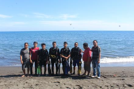 Pantai Pacung via Desa, 1. Air Terjun Lembah Jian, 2. Air Terjun Bertingkat Gitgit, 3. Air Panas Banjar, 4. Air Terjun Mekalongan, 5. Air Terjun Lemukih, 6. Air Terjun yeh Mampeh, 7. Air Terjun Melanting, 8. Air Terjun Munduk, 9. Air Terjun Banyumala, 10. Air Terjun Tembok Barak, 11. Air Terjun Aling – Aling, 12. Air Terjun Jambangan, 13. Air Terjun Sekumpul, 14. Air Terjun Carat Kecil, 15. Air Terjun Carat Besar, 16. Bali Handara Kosaido, 17. Air Terjun Kroya, 18. Air Terjun Yeh Salem, 19. Air Terjun Jembong, 20. Air Terjun Wana Ayu, 21. Air Terjun Tinggarsari, 22. Air Terjun Pucak Manik, 23. Air Terjun Sing – Sing, 24. Air Terjun Colek Pamor, 25. Air Terjun Ceburan, 26. Air Terjun Pucuk, 27. Air Terjun Kembar Sambangan, 28. Air Terjun Cemara, 29. Air Terjun Canging, 30. Air Terjun Dedari, 31. Air Terjun Fiji, 32. Air Terjun Bengbengan, 33. Air Terjun Amer Pakisan, 34. Air Terjun Yeh Bayah, 35. Pantai Batu Sungu, 36. Pantai Penuktukan, 37. Pantai Umeanyar, 38. Pantai Penimbangan, 39. Pantai Banyuwedang, 40. Air Panas Banyuwedang, 41. Pantai Gondol, 42. Pantai Pemuteran, 43. Pantai Goris Pejarakan, 44. Pantai Kerobokan, 45. Pantai Lovina, 46. Pantai Batu Ampar Pejarakan, 47. Vihara Buddha Banjar, 48. Pemandian Air Sanih, 49. Taman Nasional Bali Barat, 50. Ex Pelabuhan Buleleng, 51. Danau Buyan, 52. Danau Tamblingan, 53. Ayunan dan Anjungan Wanagiri, 54. Wisata Desa Kuno Sembiran, 55. Pemandangan Sekitar Pura Bukit Pucak Sakti, 56. Wisata Desa Julah, 57. Situs Batu Gambir Upit, 58. Gedong Kirtya, 59. Pantai Celagi Bantes, 60. Pura Ponjok Batu, 61. Museum Buleleng, 62. Rumah Pohon Temega, 63. Desa Wisata Bulian, 64. Krisna Fantastic Land, 65. Pasar Anyar, 66. Pulau Menjangan, 67. Budidaya Mutiara Penyambangan, 68. Pura Dalem Segara Madu, 69. Pura Beji Sangsit, 70. Bukit Batu Kursi, 71. Pulau Putih, 72. Desa Wisata Sidetapa, 73. Desa Wisata Cempage, 74. Kubu Hobbit Pedawa, 75. Menara Bambu Tigawasa, 76. Pantai Sanggalangit, 77. Pantai Pacung, 78. Wisata Selfie Madenan, 79. Air Terjun Bertingkat Silangjana, 80. Pantai Tukad Puyung Bukti, 81. Pantai Anturan, 82. Pemandian Mumbul Anturan, 83. Bendungan Tirab Ularan, 84. Bendungan Gerogak, 85. Terasering Busungbiu, 86. Desa Wisata Bebetin, 87. Air Terjun Seseran, 88. Desa Wisata Kaliasem, 89. Bukit Teletubbies Kubutambahan, 90. Agrowisata Sepang, 91. Desa Wisata Subuk, 92. Air Terjun Umejero, 93. Agrowisata Umejero, 94. Taman Kota Singaraja, 95. Agrowisata Anggur Banyupoh, 96. Pura Pulaki, 97. Pantai Pulaki, 98. Pelabuhan Celukan Bawang, 99. Pantai Sangsit
