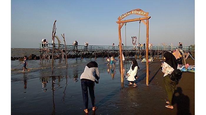Pantai Rembat via Tribunnews, 1. Pantai Dadap, 2. Wisata Pohon Randu Gede, 3. Jembatan Terusan Indramayu, 4. Scince Center Mutiara Bangsa, 5. Pulau Biawak Indramayu, 6. Taman Tjimanoek, 7. Waduk Cipancuh Indramayu, 8. Hutan Mangrove Karangsong, 9. Tugu Perjuangan, 10. Pantai Glayem, 11. Agung Fantasi Waterpark, 12. Kolam Pemancingan Wanguk, 13. Alun – alun Indramayu, 14. Situ Bolang, 15. Situs Buyut Banjar, 16. Pantai Balongan Indah, 17. Pantai Tanah Merah Eretan, 18. Taman Rusa Bumi Patra, 19. Wisata Tiga Bintang Firdaus, 20. Agung Fantasi water Park, 21. Waterboom Bojongsari, 22. Pantai Eretan, 23. Agrowisata Mangga, 24. Pantai Tebing Patrol, 25. Pantai Cibugel, 26. Pantai Solikin, 27. Pantai Limbangan, 28. Waterboom Tirta Djaya, 29. Curug Citayam Indramayu, 30. Masjid Agung Indramayu, 31. Pantai Rembat, 32. Monumen Bumi Patra, 33. Pantai Karangsong, 34. Pantai Tirtamaya