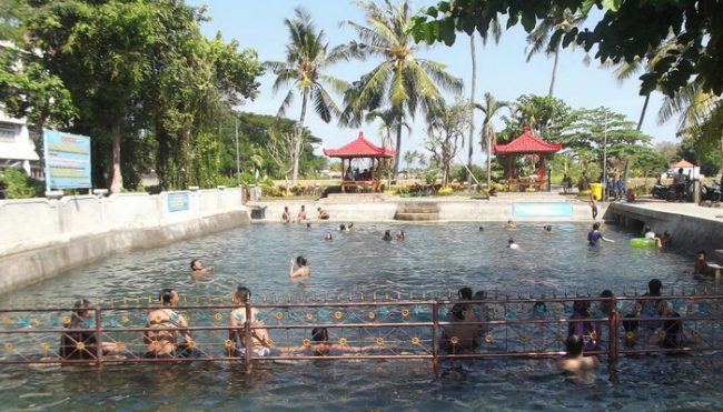 Pemandian Mumbul Anturan via Kabarnusa, 1. Air Terjun Lembah Jian, 2. Air Terjun Bertingkat Gitgit, 3. Air Panas Banjar, 4. Air Terjun Mekalongan, 5. Air Terjun Lemukih, 6. Air Terjun yeh Mampeh, 7. Air Terjun Melanting, 8. Air Terjun Munduk, 9. Air Terjun Banyumala, 10. Air Terjun Tembok Barak, 11. Air Terjun Aling – Aling, 12. Air Terjun Jambangan, 13. Air Terjun Sekumpul, 14. Air Terjun Carat Kecil, 15. Air Terjun Carat Besar, 16. Bali Handara Kosaido, 17. Air Terjun Kroya, 18. Air Terjun Yeh Salem, 19. Air Terjun Jembong, 20. Air Terjun Wana Ayu, 21. Air Terjun Tinggarsari, 22. Air Terjun Pucak Manik, 23. Air Terjun Sing – Sing, 24. Air Terjun Colek Pamor, 25. Air Terjun Ceburan, 26. Air Terjun Pucuk, 27. Air Terjun Kembar Sambangan, 28. Air Terjun Cemara, 29. Air Terjun Canging, 30. Air Terjun Dedari, 31. Air Terjun Fiji, 32. Air Terjun Bengbengan, 33. Air Terjun Amer Pakisan, 34. Air Terjun Yeh Bayah, 35. Pantai Batu Sungu, 36. Pantai Penuktukan, 37. Pantai Umeanyar, 38. Pantai Penimbangan, 39. Pantai Banyuwedang, 40. Air Panas Banyuwedang, 41. Pantai Gondol, 42. Pantai Pemuteran, 43. Pantai Goris Pejarakan, 44. Pantai Kerobokan, 45. Pantai Lovina, 46. Pantai Batu Ampar Pejarakan, 47. Vihara Buddha Banjar, 48. Pemandian Air Sanih, 49. Taman Nasional Bali Barat, 50. Ex Pelabuhan Buleleng, 51. Danau Buyan, 52. Danau Tamblingan, 53. Ayunan dan Anjungan Wanagiri, 54. Wisata Desa Kuno Sembiran, 55. Pemandangan Sekitar Pura Bukit Pucak Sakti, 56. Wisata Desa Julah, 57. Situs Batu Gambir Upit, 58. Gedong Kirtya, 59. Pantai Celagi Bantes, 60. Pura Ponjok Batu, 61. Museum Buleleng, 62. Rumah Pohon Temega, 63. Desa Wisata Bulian, 64. Krisna Fantastic Land, 65. Pasar Anyar, 66. Pulau Menjangan, 67. Budidaya Mutiara Penyambangan, 68. Pura Dalem Segara Madu, 69. Pura Beji Sangsit, 70. Bukit Batu Kursi, 71. Pulau Putih, 72. Desa Wisata Sidetapa, 73. Desa Wisata Cempage, 74. Kubu Hobbit Pedawa, 75. Menara Bambu Tigawasa, 76. Pantai Sanggalangit, 77. Pantai Pacung, 78. Wisata Selfie Madenan, 79. Air Terjun Bertingkat Silangjana, 80. Pantai Tukad Puyung Bukti, 81. Pantai Anturan, 82. Pemandian Mumbul Anturan, 83. Bendungan Tirab Ularan, 84. Bendungan Gerogak, 85. Terasering Busungbiu, 86. Desa Wisata Bebetin, 87. Air Terjun Seseran, 88. Desa Wisata Kaliasem, 89. Bukit Teletubbies Kubutambahan, 90. Agrowisata Sepang, 91. Desa Wisata Subuk, 92. Air Terjun Umejero, 93. Agrowisata Umejero, 94. Taman Kota Singaraja, 95. Agrowisata Anggur Banyupoh, 96. Pura Pulaki, 97. Pantai Pulaki, 98. Pelabuhan Celukan Bawang, 99. Pantai Sangsit