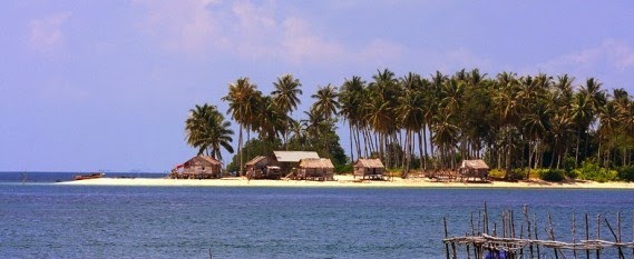 Pulau Kelapa Sobatpetualangcom, 1. Pantai Pasir Perawan, 2. Jembatan Cinta, 3. Pantai Pulau Dolphin, 4. Taman Nasional, 5. Pantai Bintang, 6. Pantai Saung Cemara Kasih, 7. Pulau Tidung Kecil, 8. Pantai Pulau Perak, 9. Saung Sunset, 10. Pantai Semak Daun, 11. Jembatan Pengantin, 12. Pantai Pulau Air, 13. Pantai LIPI, 14. Danau Asmara, 15. Pantai Pulau Bira, 16. Pulau Untung Jawa, 17. Pulau Kotok, 18. Pulau Bidadari, 19. Pulau Onrust, 20. Pulau Ayer, 21. Pulau Harapan, 22. Pulau Pramuka, 23. Pulau Macan, 24. Pulau Pari, 25. Pulau Genteng Kecil, 26. Pulau Pantara, 27. Pulau Pelangi, 28. Pulau Sepa, 29. Pulau Putri, 30. Pulau Kelor, 31. Pulau Sabira, 32.  Pulau Kelapa, 33. Pulau Lancang, 34. Pulau Panggang, 35. Pulau Edam