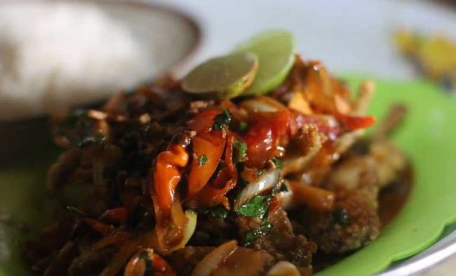 Swike via IG @swike_rembang, 1. Emping Jagung, 2. Kue Semprong, 3. Yangko, 4. Serabi Ayu, 5. Mie Tek – Tek, 6. Nasi Jagung, 7. Swike, 8. Nasi Pager, 9. Garang Asem, 10. Sayur Becek, 11. Ayam Pencok, 12. Mie Rebus Khas Grobogan