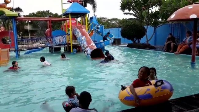 Waterboom Tirta Djaya via Youtube, 1. Pantai Dadap, 2. Wisata Pohon Randu Gede, 3. Jembatan Terusan Indramayu, 4. Scince Center Mutiara Bangsa, 5. Pulau Biawak Indramayu, 6. Taman Tjimanoek, 7. Waduk Cipancuh Indramayu, 8. Hutan Mangrove Karangsong, 9. Tugu Perjuangan, 10. Pantai Glayem, 11. Agung Fantasi Waterpark, 12. Kolam Pemancingan Wanguk, 13. Alun – alun Indramayu, 14. Situ Bolang, 15. Situs Buyut Banjar, 16. Pantai Balongan Indah, 17. Pantai Tanah Merah Eretan, 18. Taman Rusa Bumi Patra, 19. Wisata Tiga Bintang Firdaus, 20. Agung Fantasi water Park, 21. Waterboom Bojongsari, 22. Pantai Eretan, 23. Agrowisata Mangga, 24. Pantai Tebing Patrol, 25. Pantai Cibugel, 26. Pantai Solikin, 27. Pantai Limbangan, 28. Waterboom Tirta Djaya, 29. Curug Citayam Indramayu, 30. Masjid Agung Indramayu, 31. Pantai Rembat, 32. Monumen Bumi Patra, 33. Pantai Karangsong, 34. Pantai Tirtamaya
