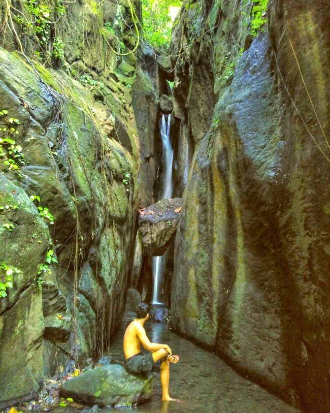 Air Terjun Batu Angsel via IG @petinganpoleng_15, 1. Wisata Air Terjun Yeh Poh, 2. Wisata Bukit Asmara, 3. Wisata Air Terjun Telaga Waja, 4. Wisata Masjid Baiturrahman, 5. Wisata Pura Bukit Gumang, 6. Wisata Air Terjun Jagasatru, 7. Wisata Gunung Dwangga, 8. Wisata Air Terjun Tibu Kresek, 9. Wisata Pantai Balina, 10. Wisata Rumah Coklat, 11. Wisata Telaga Waja Rafting, 12. Wisata Bukit Putung, 13. Wisata Desa Iseh, 14. Wisata Pura Besakih, 15. Wisata Bukit Jambul, 16. Wisata Air Terjun Tibu Tengah, 17. Wisata Air Terjun Yeh Labuh, 18. Wisata Banjar Bukit Tabunan, 19. Wisata Cepik Sidemen, 20.  Wisata Pantai Wates, 21. Wisata Jembatan Kuning Yeh Unda, 22. Wisata Air Terjun Tibumati, 23. Wisata Bukit Nampo Sibetan, 24.  Wisata Dermaga Tanah Ampo, 25. Wisata Pantai Jasri, 26. Wisata bendungan Yeh Unda Hulu, 27. Wisata Pantai Labuan Jelung, 28. Wisata Pantai Ujung, 29. Wisata Kuliner sate Lilit, 30. Wisata Kuliner Nasi Sela, 31. Wisata Pantai Pasih Kelod, 32. Wisata White Sand Beach, 33. Wisata Rumah Bambu Pengalon, 34. Wisata Pantai Sosro, 35. Wisata Pura Dalem Puri, 36. Wisata Warung Sunset Point, 37. Wisata Pantai Bias Tugel, 38. Wisata Pura Candidasa, 39. Wisata Blue Lagoon Beach, 40. Wisata Pura Silayukti, 41. Wisata Kuliner Plecing Telengis, 42. Wisata Pura Lempuyang, 43. Wisata Pura Pasar Agung, 44. Wisata Pantai Labuan Amuk, 45.  Wisata Taman Soekasada, 46. Wisata Tenun Ikat Bali Arta Nadi, 47. Wisata Bukit Asah Bugbug, 48. Wisata Kampung Muslim Kecicang Islam, 49. Wisata Gunung Agung, 50. Wisata Pantai Virgin, 51. Lotus Lagoon Candidasa, 52. Wisata Tenganan Pegringsingan, 53. Wisata Yeh Malet, 54. Wisata Pantai Tapak Lawang, 55. Wisata Puri Agung Karangasem, 56. Wisata Tirta Gangga, 57. Wisata Padangbai, 58. Wisata Rumah Pohon, 59. Wisata Agrowisata Abian Salak, 60. Wisata Pantai Jemeluk, 61. Wisata Pantai Tulamben, 62. Ayunan Sidemen Bali, 63. Diving dan Snorkeling di Pantai Amed, 64. Air Terjun Batu Angsel, 65. Padang Bunga Kasna, 66. Ladang Bunga Gemitir, 67. Rumah Pohon Bukit Lemped