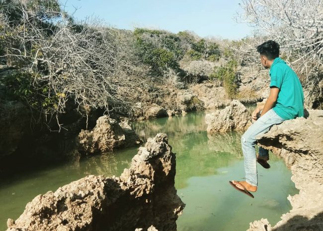 Danau Lederaga via IG @mode_lebe_pule, 1. Wisata Grand Canyon Kelabba Maja, 2. Pantai Bollow, 3. Pantai Lobohede, 4. Wisata Pantai Hailape, 5. Wisata Pantai Napae, 6. Wisata Pantai Bali, 7. Wisata Bukit Lede Pemulu, 8. Wisata Koloudju, 9. Wisata Huwaga, 10. Wisata Pantai Seba, 11. Wisata Gua Lie Mabala, 12. Pantai Ege, 13. Danau Lederaga, 14. Pantai Lederaga, 15. Pantai Rai Mea, 16. Bukit Salju, Wisata Alam Sabu Raijua, 17. Wisata Kampung Namata, Wisata Budaya Sabu Raijua, 18. Istana Teni Hawu, Wisata Sejarah Sabu Raijua 