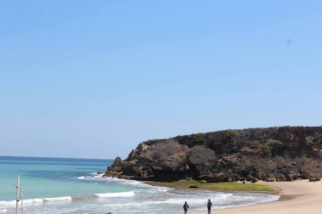 Pantai Ege via Facebook, 1. Wisata Grand Canyon Kelabba Maja, 2. Pantai Bollow, 3. Pantai Lobohede, 4. Wisata Pantai Hailape, 5. Wisata Pantai Napae, 6. Wisata Pantai Bali, 7. Wisata Bukit Lede Pemulu, 8. Wisata Koloudju, 9. Wisata Huwaga, 10. Wisata Pantai Seba, 11. Wisata Gua Lie Mabala, 12. Pantai Ege, 13. Danau Lederaga, 14. Pantai Lederaga, 15. Pantai Rai Mea, 16. Bukit Salju, Wisata Alam Sabu Raijua, 17. Wisata Kampung Namata, Wisata Budaya Sabu Raijua, 18. Istana Teni Hawu, Wisata Sejarah Sabu Raijua 