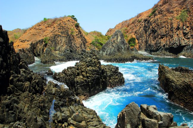 Pantai Semeti, 1. Wisata Pantai Selong Belanak, 2. Wisata Pantai Mawun, 3. Wisata Pantai Tanjung Aan, 4. Pantai Semeti, 5. Wisata Pantai Cemara, 6. Wisata Pantai Kuta, 7. Wisata Pantai Batu Katak, 8. Wisata Pantai Batu Payung, 9. Wisata Air Terjun Benang Kelambu, 10. Wisata Air Terjun Batu Kawangan, 11. Wisata Desa Adat Sade, 12. Wisata Kuliner Ayam Bakar Taliwang, 13. Wisata Pantai Merese, 14. Wisata Pantai Serenting, 15. Wisata Pantai Tunak, 16. Wisata Air Terjun Benang Stokel, 17. Wisata Kuliner Bebalung Lombok, 18. Pantai Gerupuk, 19. Belajar Menenun di Desa Sukarara, 20. Pantai Seger, 21. Desa Sade, 22. Taman Wisata Alam Gunung Tunak, 23. Gua Bangkang, 24. Pantai Tanjung Bongo