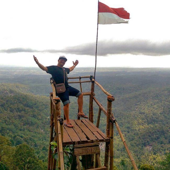 Puncak JR via IG @christofferhove, 1. Pantai Perancak, 2. Wisata Pantai Medewi, 3. Pura Rambut Siwi, 4. Wisata Pantai Perancak Candikusuma, 5. Wisata Teluk Gilimanuk, 6. Wisata Monumen Lintas Laut Jawa – Bali, 7. Taman Nasional Bali Barat, 8. Wisata Bendungan Palasari, 9. Wisata Bunut Bolong, 10. Wisata Pantai Baluk Rening, 11. Wisata Pura Jati, 12. Wisata Pantai Delod Berawah, 13. Wisata Pantai Pengeragoan, 14. Wisata Pura Majapahit, 15. Wisata Museum Manusia Purba, 16. Wisata Air Tirta Lestari Gumbrih, 17. Wisata Desa Sangkaragung, 18. Wisata Rest Area Rambut Siwi, 19. Wisata Alun – Alun Jembrana, 20. Wisata Bendungan Benel, 21. Wisata Karang Sewu, 22. Wisata Desa Blimbing, 23. Wisata Makam Tua, 24. Wisata Rumah Panggung, 25. Wisata Kuliner Ayam Betutu, 26. Wisata Tukad Gelar, 27. Wisata Air Terjun Juwuk Manis, 28. Wisata Makepung, 29. Wisata Puncak Mawar, 30. Pantai Yeh Leh, 31. Pantai Yeh Kuning, 32. Pantai Candikusuma, 33. Wisata Pantai Pebuahan, 34. Wisata Taman Siwa, 35. Pelabuhan Perikanan Pengambengan, 36. Air Terjun Bidadari, 37. Wisata Pelabuhan Gilimanuk, 38. Puncak JR, 39. Wisata Green Cliff Yeh Embang Kangin, 40. Pantai Karang Impian, 41. Air Terjun Batu Belah Dewasana, 42. Waterpark Giri Buana, 43. Pura Jagatnatha