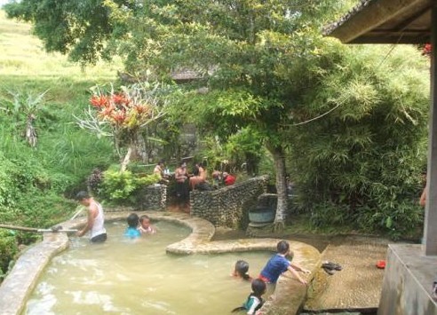 Wisata Air Panas Belulang, 1. Wisata Pura Ulun Danu Brata Bedugal, 2. Wisata Air Panas Angseri, 3. Wisata Air Panas Penatahan, 4. Wisata Air Panas Belulang, 5. Wisata Air Terjun Pujungan, 6. Wisata Pantai Beraban di Kediri, 7. Wisata Museum Subak, 8. Wisata Kebun Raya Bali, 9. Wisata Sawah Berundak Jatiluwih, 10. Wisata Danau Tamblingan, 11. Wisata Pantai Kedungu, 12. Wisata Pantai Soka Tabanan, 13. Wisata Pantai Pasut Tabanan, 14. Wisata Pantai Klecung, 15. Wisata Pantai Kelating, 16. Wisata Pantai Yeh Leh, 17. Wisata Kuliner Entil Pupuan, 18. Wisata Pantai Balian, 19. Wisata Hutan Monyet Alas Kedaton, 20. Wisata Patung Siwa Pura Malen, 21. Wisata Air Terjun Blahmantung, 22. Wisata Pantai Suraberata, 23. Wisata Pasar Kodok, 24. Wisata Kuliner Nasi sambel Bejek Matah, 25. Wisata Kuliner Nasi Angin, 26. Wisata Bedugul, 27. Wisata Pura Alas Kedaton Tabanan, 28. Wisata Pura Mekori Tabanan, 29. Wisata Pura Tanah Lot, 30. Wisata Puri Anyar Kerambitan, 31. Wisata Taman Kupu – Kupu, 32. Wisata Taman Pahlawan Margarana, 33. Wisata Kebun Buah Strawberry Bedugul, 34. Wisata Vihara Dharma Giri, 35. Wisata Pantai Nyanyi, 36. Wisata Puri Agung Kerambitan, 37. Wisata Pura Luhur Batukaru, 38. Wisata Lereng Gunung Batukaru, 39. Wisata Patung Leak Yeh Gangga, 40. Wisata Pantai Yeh Gangga, 41. Wisata Pura Batu Bolong, 42. Bali Tree Top Adventure Park, 43. Air Terjun Leke-leke, 44. Air Terjun Yeh Ho, 45. Air Terjun Blemantung, 46. Pantai Melasti Tabanan, 47. Sun Flowers Belayu, 48. Air Terjun Pengempu