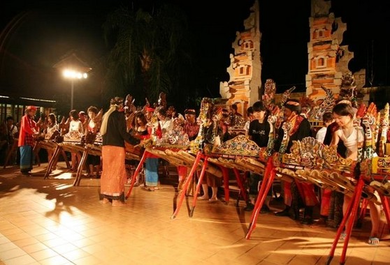 Wisata Desa Sangkaragung, 1. Pantai Perancak, 2. Wisata Pantai Medewi, 3. Pura Rambut Siwi, 4. Wisata Pantai Perancak Candikusuma, 5. Wisata Teluk Gilimanuk, 6. Wisata Monumen Lintas Laut Jawa – Bali, 7. Taman Nasional Bali Barat, 8. Wisata Bendungan Palasari, 9. Wisata Bunut Bolong, 10. Wisata Pantai Baluk Rening, 11. Wisata Pura Jati, 12. Wisata Pantai Delod Berawah, 13. Wisata Pantai Pengeragoan, 14. Wisata Pura Majapahit, 15. Wisata Museum Manusia Purba, 16. Wisata Air Tirta Lestari Gumbrih, 17. Wisata Desa Sangkaragung, 18. Wisata Rest Area Rambut Siwi, 19. Wisata Alun – Alun Jembrana, 20. Wisata Bendungan Benel, 21. Wisata Karang Sewu, 22. Wisata Desa Blimbing, 23. Wisata Makam Tua, 24. Wisata Rumah Panggung, 25. Wisata Kuliner Ayam Betutu, 26. Wisata Tukad Gelar, 27. Wisata Air Terjun Juwuk Manis, 28. Wisata Makepung, 29. Wisata Puncak Mawar, 30. Pantai Yeh Leh, 31. Pantai Yeh Kuning, 32. Pantai Candikusuma, 33. Wisata Pantai Pebuahan, 34. Wisata Taman Siwa, 35. Pelabuhan Perikanan Pengambengan, 36. Air Terjun Bidadari, 37. Wisata Pelabuhan Gilimanuk, 38. Puncak JR, 39. Wisata Green Cliff Yeh Embang Kangin, 40. Pantai Karang Impian, 41. Air Terjun Batu Belah Dewasana, 42. Waterpark Giri Buana, 43. Pura Jagatnatha
