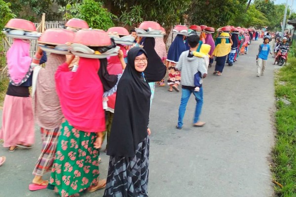 Wisata Kampung Muslim Kecicang Islam via Idntimes, 1. Wisata Air Terjun Yeh Poh, 2. Wisata Bukit Asmara, 3. Wisata Air Terjun Telaga Waja, 4. Wisata Masjid Baiturrahman, 5. Wisata Pura Bukit Gumang, 6. Wisata Air Terjun Jagasatru, 7. Wisata Gunung Dwangga, 8. Wisata Air Terjun Tibu Kresek, 9. Wisata Pantai Balina, 10. Wisata Rumah Coklat, 11. Wisata Telaga Waja Rafting, 12. Wisata Bukit Putung, 13. Wisata Desa Iseh, 14. Wisata Pura Besakih, 15. Wisata Bukit Jambul, 16. Wisata Air Terjun Tibu Tengah, 17. Wisata Air Terjun Yeh Labuh, 18. Wisata Banjar Bukit Tabunan, 19. Wisata Cepik Sidemen, 20.  Wisata Pantai Wates, 21. Wisata Jembatan Kuning Yeh Unda, 22. Wisata Air Terjun Tibumati, 23. Wisata Bukit Nampo Sibetan, 24.  Wisata Dermaga Tanah Ampo, 25. Wisata Pantai Jasri, 26. Wisata bendungan Yeh Unda Hulu, 27. Wisata Pantai Labuan Jelung, 28. Wisata Pantai Ujung, 29. Wisata Kuliner sate Lilit, 30. Wisata Kuliner Nasi Sela, 31. Wisata Pantai Pasih Kelod, 32. Wisata White Sand Beach, 33. Wisata Rumah Bambu Pengalon, 34. Wisata Pantai Sosro, 35. Wisata Pura Dalem Puri, 36. Wisata Warung Sunset Point, 37. Wisata Pantai Bias Tugel, 38. Wisata Pura Candidasa, 39. Wisata Blue Lagoon Beach, 40. Wisata Pura Silayukti, 41. Wisata Kuliner Plecing Telengis, 42. Wisata Pura Lempuyang, 43. Wisata Pura Pasar Agung, 44. Wisata Pantai Labuan Amuk, 45.  Wisata Taman Soekasada, 46. Wisata Tenun Ikat Bali Arta Nadi, 47. Wisata Bukit Asah Bugbug, 48. Wisata Kampung Muslim Kecicang Islam, 49. Wisata Gunung Agung, 50. Wisata Pantai Virgin, 51. Lotus Lagoon Candidasa, 52. Wisata Tenganan Pegringsingan, 53. Wisata Yeh Malet, 54. Wisata Pantai Tapak Lawang, 55. Wisata Puri Agung Karangasem, 56. Wisata Tirta Gangga, 57. Wisata Padangbai, 58. Wisata Rumah Pohon, 59. Wisata Agrowisata Abian Salak, 60. Wisata Pantai Jemeluk, 61. Wisata Pantai Tulamben, 62. Ayunan Sidemen Bali, 63. Diving dan Snorkeling di Pantai Amed, 64. Air Terjun Batu Angsel, 65. Padang Bunga Kasna, 66. Ladang Bunga Gemitir, 67. Rumah Pohon Bukit Lemped