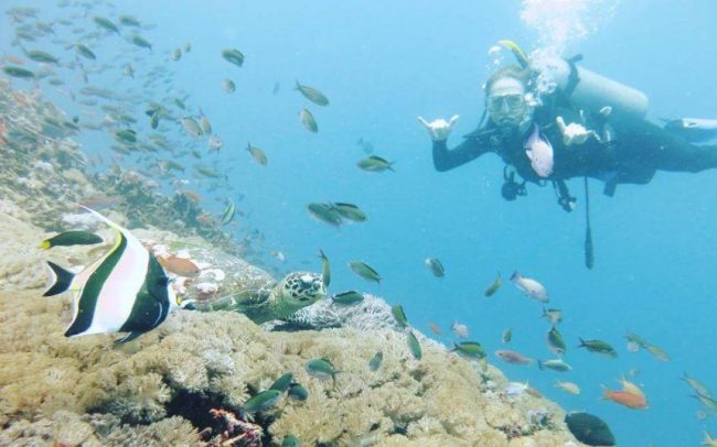 Wisata Pantai Crystal Bay via IG @margo_styczen