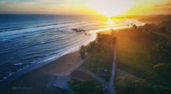 Wisata Pantai Klecung IG @putuphysia, 1. Wisata Pura Ulun Danu Brata Bedugal, 2. Wisata Air Panas Angseri, 3. Wisata Air Panas Penatahan, 4. Wisata Air Panas Belulang, 5. Wisata Air Terjun Pujungan, 6. Wisata Pantai Beraban di Kediri, 7. Wisata Museum Subak, 8. Wisata Kebun Raya Bali, 9. Wisata Sawah Berundak Jatiluwih, 10. Wisata Danau Tamblingan, 11. Wisata Pantai Kedungu, 12. Wisata Pantai Soka Tabanan, 13. Wisata Pantai Pasut Tabanan, 14. Wisata Pantai Klecung, 15. Wisata Pantai Kelating, 16. Wisata Pantai Yeh Leh, 17. Wisata Kuliner Entil Pupuan, 18. Wisata Pantai Balian, 19. Wisata Hutan Monyet Alas Kedaton, 20. Wisata Patung Siwa Pura Malen, 21. Wisata Air Terjun Blahmantung, 22. Wisata Pantai Suraberata, 23. Wisata Pasar Kodok, 24. Wisata Kuliner Nasi sambel Bejek Matah, 25. Wisata Kuliner Nasi Angin, 26. Wisata Bedugul, 27. Wisata Pura Alas Kedaton Tabanan, 28. Wisata Pura Mekori Tabanan, 29. Wisata Pura Tanah Lot, 30. Wisata Puri Anyar Kerambitan, 31. Wisata Taman Kupu – Kupu, 32. Wisata Taman Pahlawan Margarana, 33. Wisata Kebun Buah Strawberry Bedugul, 34. Wisata Vihara Dharma Giri, 35. Wisata Pantai Nyanyi, 36. Wisata Puri Agung Kerambitan, 37. Wisata Pura Luhur Batukaru, 38. Wisata Lereng Gunung Batukaru, 39. Wisata Patung Leak Yeh Gangga, 40. Wisata Pantai Yeh Gangga, 41. Wisata Pura Batu Bolong, 42. Bali Tree Top Adventure Park, 43. Air Terjun Leke-leke, 44. Air Terjun Yeh Ho, 45. Air Terjun Blemantung, 46. Pantai Melasti Tabanan, 47. Sun Flowers Belayu, 48. Air Terjun Pengempu