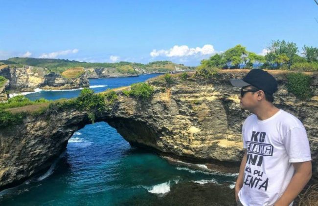 Wisata Pantai Pasih Uug via IG @irwan_dicaprio, 1. Wisata Dream Beach, 2. Wisata Pantai Jungut Batu, 3. Wisata Jembatan Gantung, 4. Wisata Goa Gala, 5. Wisata Pantai Selambung Lembongan, 6. Wisata Bukit Panorama Nusa Lembongan, 7. Wisata Mushroom Beach, 8. Pantai Toya Pakeh, 9. Wisata Nusa Penida, 10. Wisata Nusa Lembongan, 11. Anjungan Tukad Melangit, 12. Manta Point, 13. Wisata Nusa Ceningan, 14. Wisata Pantai Crystal Bay, 15. Wisata Pantai Atuh, 16. Wisata Pantai Pasih Uug, 17. Wisata Mata Air Seganing, 18. Wisata Tebing Blue Lagoon, 19. Wisata Hutan Mangrove Lembongan, 20. Wisata Pulau Seribu, 21. Wisata Pantai Banah, 22. Wisata Pantai Andus, 23. Wisata Devil’s Tear Lembongan, 24. Wisata Goa Giri Putri, 25. Wisata Labuan Ampuak, 26. Menikmati Betapa Indahnya Wisata Teluk Sebila, 27. Wisata Guyangan Mata Air, 28. Wisata Pantai Suwehan, 29. Wisata Pantai Kelingking, 30. Wisata Tembeling Water Spring, 31. Wisata Angel’s Billabong, 32. Wisata Pura Paluang, 33. Wisata Bukit Teletubbies di Nusa penida, 34. Wisata Pantai Lepang, 35. Wisata Desa Tihingan Penghasil Gong Artistik, 36. Wisata Taman Gili Kerta Gosa, 37. Wisata Pantai Watu Klotok, 38. Wisata Pura Goa Lawah, 39. Wisata Desa Kamasan, 40. Wisata Arum Jeram Sungai Melangit, 41. Wisata Pura Taman Sari, 42. Wisata Bukit Belong Gunaksa, 43. Wisata Museum Seni Lukis Klasik Nyoman Gunarsa, 44. Wisata Goa Jepang, 45. Wisata Museum Semarajaya, 46. Wisata Pantai Kusamba, 47. Wisata Air Terjun Tukad Unda, 48. Wisata Pasar Seni Kota Semarapura, 49. Wisata Lapangan Puputan Klungkung, 50. Wisata Monumen Puputan, 51. Wisata Pura Lembongan, 52. Tanjung Pandan, 53. Rumah Pohon Batu Molenteng, 54. Wisata Pohon Cinta Nusa penida, 55. Wisata Kuliner Bubur Ledok, 56. Wisata Kuliner Serombotan Klungkung