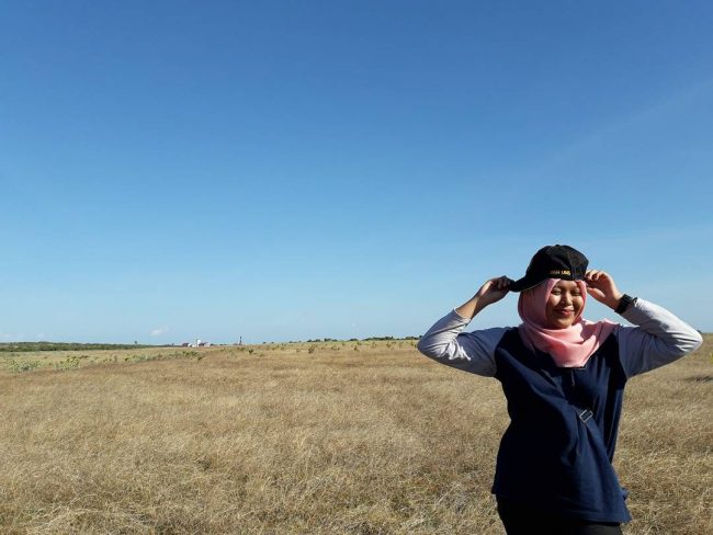 Wisata Pulau Ndana via IG @ingemtp, 1. Wisata Batu Termanu, 2. Wisata Tangga 300, 3. Wisata Pantai Mulut Seribu, 4. Wisata Pantai Nembrala, 5. Wisata Mata Air Oemau, 6. Wisata Pulau Do’o, 7. Wisata Pantai Tolanamon, 8. Wisata Pulau Ndana, 9. Wisata Bukit Bebalain, 10. Wisata Danau Laut Mati, 11. Wisata Pantai Bo’a, 12. Wisata Pantai Laviti, 13. Wisata Pemandian Sulimatan, 14. Wisata Pantai Tiang Bendera, 15. Wisata Pantai Telaga Nirwana, 16. Wisata Pantai Dombo, 17. Pantai dan Hutan Mangrove Litianak, 18. Air Terjun Fakakain Oefamba, 19. Air Terjun Oe Kod’de, 20. Titik Nol Kilometer Selatan Indonesia, 21. Pantai Oebi’ik dan Pantai Lala’din, 22. Telaga Leleen Landu, 23. Puncak ASEAN, 24. Pantai Oeseli, 25. Pantai Batu Pintu, 26. Pantai Lifu Lada, 27. Pantai Tongga, 28. Pantai Lutubabatu dan Pantai Tolama, 29. Pantai Sai Oebole, 30. Danau Merah, 31. Pantai Nemberala, 32. Pantai Oesosole