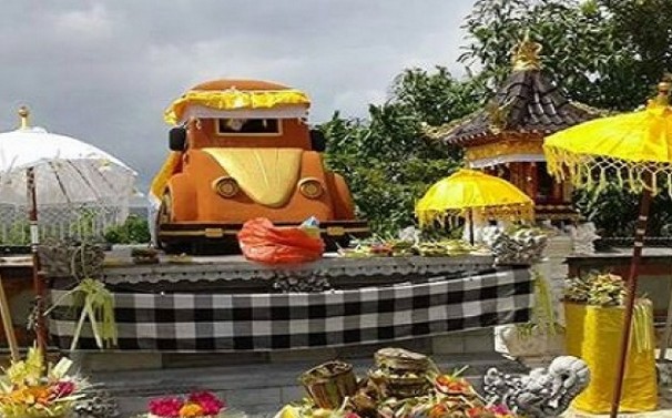Wisata Pura Paluang, 1. Wisata Dream Beach, 2. Wisata Pantai Jungut Batu, 3. Wisata Jembatan Gantung, 4. Wisata Goa Gala, 5. Wisata Pantai Selambung Lembongan, 6. Wisata Bukit Panorama Nusa Lembongan, 7. Wisata Mushroom Beach, 8. Pantai Toya Pakeh, 9. Wisata Nusa Penida, 10. Wisata Nusa Lembongan, 11. Anjungan Tukad Melangit, 12. Manta Point, 13. Wisata Nusa Ceningan, 14. Wisata Pantai Crystal Bay, 15. Wisata Pantai Atuh, 16. Wisata Pantai Pasih Uug, 17. Wisata Mata Air Seganing, 18. Wisata Tebing Blue Lagoon, 19. Wisata Hutan Mangrove Lembongan, 20. Wisata Pulau Seribu, 21. Wisata Pantai Banah, 22. Wisata Pantai Andus, 23. Wisata Devil’s Tear Lembongan, 24. Wisata Goa Giri Putri, 25. Wisata Labuan Ampuak, 26. Menikmati Betapa Indahnya Wisata Teluk Sebila, 27. Wisata Guyangan Mata Air, 28. Wisata Pantai Suwehan, 29. Wisata Pantai Kelingking, 30. Wisata Tembeling Water Spring, 31. Wisata Angel’s Billabong, 32. Wisata Pura Paluang, 33. Wisata Bukit Teletubbies di Nusa penida, 34. Wisata Pantai Lepang, 35. Wisata Desa Tihingan Penghasil Gong Artistik, 36. Wisata Taman Gili Kerta Gosa, 37. Wisata Pantai Watu Klotok, 38. Wisata Pura Goa Lawah, 39. Wisata Desa Kamasan, 40. Wisata Arum Jeram Sungai Melangit, 41. Wisata Pura Taman Sari, 42. Wisata Bukit Belong Gunaksa, 43. Wisata Museum Seni Lukis Klasik Nyoman Gunarsa, 44. Wisata Goa Jepang, 45. Wisata Museum Semarajaya, 46. Wisata Pantai Kusamba, 47. Wisata Air Terjun Tukad Unda, 48. Wisata Pasar Seni Kota Semarapura, 49. Wisata Lapangan Puputan Klungkung, 50. Wisata Monumen Puputan, 51. Wisata Pura Lembongan, 52. Tanjung Pandan, 53. Rumah Pohon Batu Molenteng, 54. Wisata Pohon Cinta Nusa penida, 55. Wisata Kuliner Bubur Ledok, 56. Wisata Kuliner Serombotan Klungkung