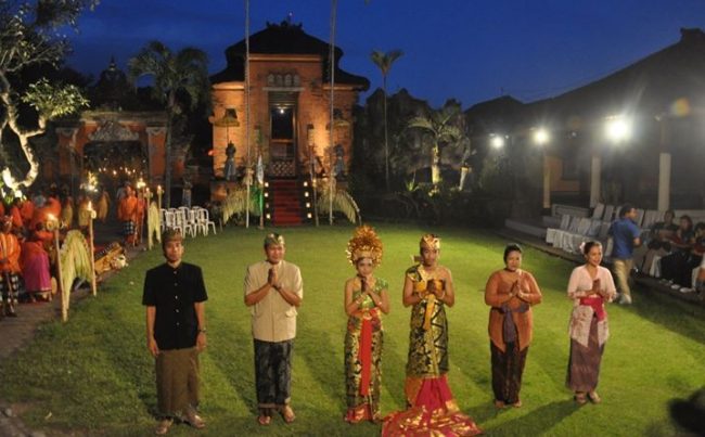 Wisata Puri Anyar Kerambitan via Reresapan, 1. Wisata Pura Ulun Danu Brata Bedugal, 2. Wisata Air Panas Angseri, 3. Wisata Air Panas Penatahan, 4. Wisata Air Panas Belulang, 5. Wisata Air Terjun Pujungan, 6. Wisata Pantai Beraban di Kediri, 7. Wisata Museum Subak, 8. Wisata Kebun Raya Bali, 9. Wisata Sawah Berundak Jatiluwih, 10. Wisata Danau Tamblingan, 11. Wisata Pantai Kedungu, 12. Wisata Pantai Soka Tabanan, 13. Wisata Pantai Pasut Tabanan, 14. Wisata Pantai Klecung, 15. Wisata Pantai Kelating, 16. Wisata Pantai Yeh Leh, 17. Wisata Kuliner Entil Pupuan, 18. Wisata Pantai Balian, 19. Wisata Hutan Monyet Alas Kedaton, 20. Wisata Patung Siwa Pura Malen, 21. Wisata Air Terjun Blahmantung, 22. Wisata Pantai Suraberata, 23. Wisata Pasar Kodok, 24. Wisata Kuliner Nasi sambel Bejek Matah, 25. Wisata Kuliner Nasi Angin, 26. Wisata Bedugul, 27. Wisata Pura Alas Kedaton Tabanan, 28. Wisata Pura Mekori Tabanan, 29. Wisata Pura Tanah Lot, 30. Wisata Puri Anyar Kerambitan, 31. Wisata Taman Kupu – Kupu, 32. Wisata Taman Pahlawan Margarana, 33. Wisata Kebun Buah Strawberry Bedugul, 34. Wisata Vihara Dharma Giri, 35. Wisata Pantai Nyanyi, 36. Wisata Puri Agung Kerambitan, 37. Wisata Pura Luhur Batukaru, 38. Wisata Lereng Gunung Batukaru, 39. Wisata Patung Leak Yeh Gangga, 40. Wisata Pantai Yeh Gangga, 41. Wisata Pura Batu Bolong, 42. Bali Tree Top Adventure Park, 43. Air Terjun Leke-leke, 44. Air Terjun Yeh Ho, 45. Air Terjun Blemantung, 46. Pantai Melasti Tabanan, 47. Sun Flowers Belayu, 48. Air Terjun Pengempu