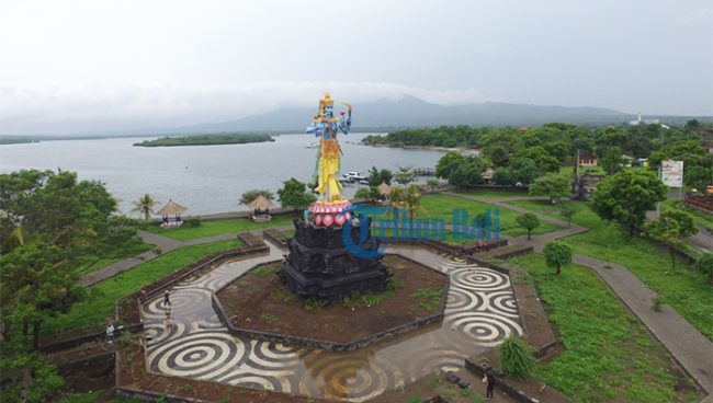 Wisata Teluk Gilimanuk, 1. Pantai Perancak, 2. Wisata Pantai Medewi, 3. Pura Rambut Siwi, 4. Wisata Pantai Perancak Candikusuma, 5. Wisata Teluk Gilimanuk, 6. Wisata Monumen Lintas Laut Jawa – Bali, 7. Taman Nasional Bali Barat, 8. Wisata Bendungan Palasari, 9. Wisata Bunut Bolong, 10. Wisata Pantai Baluk Rening, 11. Wisata Pura Jati, 12. Wisata Pantai Delod Berawah, 13. Wisata Pantai Pengeragoan, 14. Wisata Pura Majapahit, 15. Wisata Museum Manusia Purba, 16. Wisata Air Tirta Lestari Gumbrih, 17. Wisata Desa Sangkaragung, 18. Wisata Rest Area Rambut Siwi, 19. Wisata Alun – Alun Jembrana, 20. Wisata Bendungan Benel, 21. Wisata Karang Sewu, 22. Wisata Desa Blimbing, 23. Wisata Makam Tua, 24. Wisata Rumah Panggung, 25. Wisata Kuliner Ayam Betutu, 26. Wisata Tukad Gelar, 27. Wisata Air Terjun Juwuk Manis, 28. Wisata Makepung, 29. Wisata Puncak Mawar, 30. Pantai Yeh Leh, 31. Pantai Yeh Kuning, 32. Pantai Candikusuma, 33. Wisata Pantai Pebuahan, 34. Wisata Taman Siwa, 35. Pelabuhan Perikanan Pengambengan, 36. Air Terjun Bidadari, 37. Wisata Pelabuhan Gilimanuk, 38. Puncak JR, 39. Wisata Green Cliff Yeh Embang Kangin, 40. Pantai Karang Impian, 41. Air Terjun Batu Belah Dewasana, 42. Waterpark Giri Buana, 43. Pura Jagatnatha