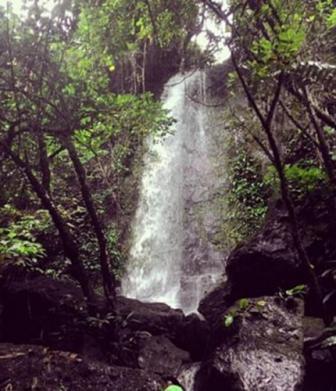 Gurung Gadai, 1. Taman Nasional Betung Kerihun, 2. Taman Nasional Danau Sentarum, 3. Danau Empangau, 4. Mupa Kencana atau Danau Piangkuak, 5. Danau Buak, 6. Air Terjun Medang Pulang, 7. Goa Beluan, 8. Pusaka Tunggal, 9. Gurung Makai, 10. Bukit Semujan, 11. Sarai Ngeri, 12. Air Terjun Biyu, 13. Bukit Sunan, 14. Air Terjun Gansir, 15. Gurung Gadai, 16. Gurung Peranggai, 17. Air Terjun Gurung Sepangin , 18. Hulu Tubuk, 19. Danau Sekawi, 20. Lubuk Semah, 21. Riam Rantau Kalis, 22. Bukit Ampan, 23. Bukit Kedungkang, 24. Sarai Biang, 25. Pulau Begansar, 26. Riam Teset, 27. Bukit Tekenang, 28. Bukit Tilung, 29. Jembatan Gantung Dusun Meliung, 30. Air Terjun Riam Teset, 31. Air Terjun Lempiang, 32. Air Terjun Riam Matu, 33. Kolam Bunga Lita, 34. Riam Kihung, 35. Danau Blairam, 36. Bukit Kulat, 37. Gurung Duayak, 38. Danau Merebung, 39. Rumah Betang Sungai Utik, 40. Rumah Betang Melapi, 41. Masjid At-Taqwa Selimbau, 42. Sungai Kapuas, 43. Air Terjun Saray Brunyau