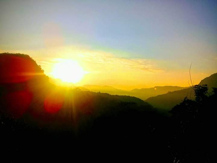 Matahari Terbit di Bukit Golo Ndalo, 1. Air Terjun Wae Lekot, 2. Menyaksikan Matahari Terbit di Bukit Golo Ndalo, 3. Wisata Pantai Mausui, 4. Wisata Pantai Mbolata, 5. Danau Rana Mese, 6. Wisata Pantai Liang Bala, 7. Wisata Borong, 8. Wisata Cepiwatu Beach, 9. Wisata Kampung Jawang, 10. Wisata Poco Mandasawu, 11. Padang Sabana Mausui, 12. Wisata Cunca Rede, 13. Wisata Lembor Manggarai Barat, 14. Gua Maria Cingcoleng, 15. Air Terjun Cuncang Ntangis, 16. Gunung Poco Ndeki, 17. Wisata Pantai Mabaruju, 18. Wisata Pantai Sawah Garam
