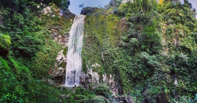 Wisata Air Terjun Laiwi via IG @villa.amidala, 1. Wisata Bukit Tanarara, 2. Wisata Bukit Wairinding, 3. Wisata Bukit Mondu, 4. Wisata Bukit Persaudaraan, 5. Wisata Pantai Tarimbang, 6. Wisata Pantai Walakiri, 7. Wisata Padang Savana Puru Kambera, 8. Wisata Pantai Watuparunu, 9. Wisata Air Terjun Tanggedu, 10. Wisata Pantai Padadita, 11. Wisata Air Terjun Hirumanu, 12. Wisata Air Terjun Kanabu Wai, 13. Wisata Air Terjun Laiwi, 14. Wisata Air Terjun Wai Marang, 15. Wisata Air Terjun Kolam Jodoh Lawa, 16. Wisata Goa Kanabu Wai, 17. Wisata Bendungan Kambaniru, Lambanapu, 18. Wisata Kampung Adat Rende, 19. Wisata Bunga Sakura Sumba Timur, 20. Wisata Taman Kincir Angin Maubukol, 21. Wisata Pantai Puru Kambera, 22. Wisata Air Terjun Koalat, 23. Bukit Tenau
