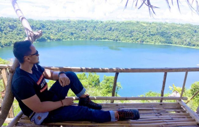 Wisata Danau Asmara via IG @ridwan_aan - Tempat Wisata Di Flores Timur, 1. Wisata Taman Bukit Fatimah, 2. Wisata Danau Asmara, 3. Wisata Pelabuhan Larantuka, 4. Wisata Istana Raja Larantuka, 5. Wisata Pulau Konga, 6. Wisata Pulau Adonara, 7. Wisata Pulau Solor, 8. Wisata Danau Waibelen, 9. Wisata Pantai Asam Satu, 10. Wisata Pantai Weri, 11. Wisata Pantai Kawaliwu, 12. Wisata Pantai Rako, 13. Wisata Pantai Ina Burak, 14. Wisata Pantai Lagaloe, 15. Wisata Pantai Neren Watotena, 16. Wisata Pantai Nuha, 17. Wisata Gunung Ile Mandiri, 18. Wisata Pemandian Air Panas Mokantarak, 19. Wisata Desa Wae Rebo, 20. Wisata Air Terjun Cunca Wulang, 21. Pantai Paihaka, 22. Pantai Watohari, 23. Pantai Deri, 24. Pantai Tanjung Bunga, 25. Pantai Kahale