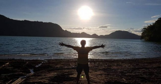Wisata Danau Sano Nggoang via IG @maulana_a_wijaya, 1. Wisata Pantai Watuweri, 2. Wisata Gili Labak, 3. Wisata Pulau Bidadari, 4. Wisata Taman Nasional Komodo, 5. Wisata Gua Batu Cermin, 6. Wisata Danau Sano Nggoang, 7. Wisata Istana Ular, 8. Wisata Pulau Kelor, 9. Wisata Pink Beach, 10. Wisata Air Terjun Cunca Rami, 11. Wisata Air Terjun Cuanca Wulang, 12. Wisata Gili Lawa, 13. Wisata Pulau Padar