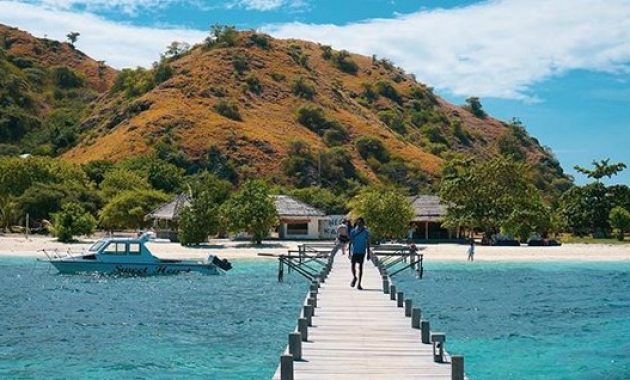 Wisata Kanawa Island, 1. Wisata Danau Lotus, 2. Wisata Rumah Adat Wae Rebo, 3. Wisata Kampung Adat Todo, 4. Wisata Pulau Rinca, 5. Wisata Pulau Kelor, 6. Wisata Liang Bua, 7. Wisata Pulau Mules, 8. Wisata Air Terjun Cunca Rami, 9. Wisata Danau Rana Mese, 10. Wisata Golo Lantar, 11. Wisata Kanawa Island, 12. Wisata Bukit Silvia, 13. Wisata Kota Ruteng, 14. Sawah Lodok