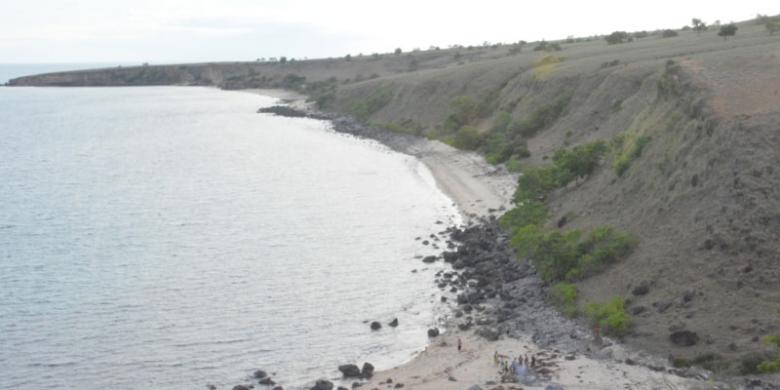 Wisata Pantai Mausui via Kompas, 1. Air Terjun Wae Lekot, 2. Menyaksikan Matahari Terbit di Bukit Golo Ndalo, 3. Wisata Pantai Mausui, 4. Wisata Pantai Mbolata, 5. Danau Rana Mese, 6. Wisata Pantai Liang Bala, 7. Wisata Borong, 8. Wisata Cepiwatu Beach, 9. Wisata Kampung Jawang, 10. Wisata Poco Mandasawu, 11. Padang Sabana Mausui, 12. Wisata Cunca Rede, 13. Wisata Lembor Manggarai Barat, 14. Gua Maria Cingcoleng, 15. Air Terjun Cuncang Ntangis, 16. Gunung Poco Ndeki, 17. Wisata Pantai Mabaruju, 18. Wisata Pantai Sawah Garam