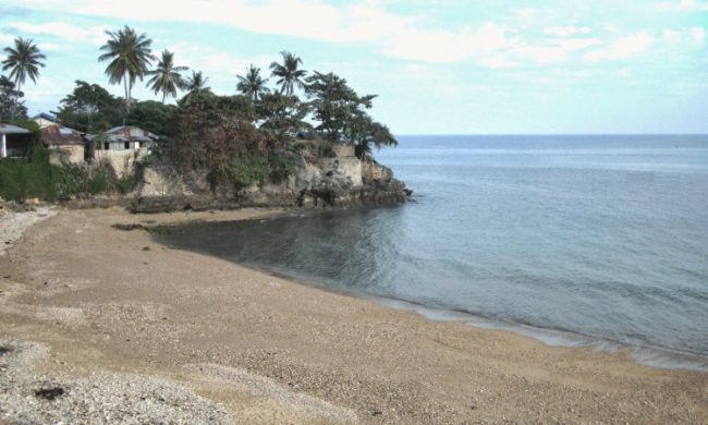 Wisata Pantai Neam, 1. Pantai Batu Nona Kupang, 2. Wisata Pantai Lasiana, 3. Wisata Pantai Nunsui, 4. Wisata Pantai Manikin, 5. Wisata Pantai Tablolong, 6. Wisata Pantai Pasir Panjang, 7. Wisata Pantai Koepan, 8. Wisata Pantai Kelapa Tinggi, 9. Wisata Pantai Neam, 10. Wisata Pulau Kera, 11. Wisata Air Terjun Oenesu, 12. Wisata Air Terjun Tesbatan, 13. Wisata Taman Nostalgia, 14. Wisata Pantai Ketapang Satu, 15. Wisata Taman Rekreasi Gua Monyet, 16. Wisata Gua Kristal, 17. Wisata Kupang Waterpark, 18. Wisata Subasuka Waterpark, 19. Wisata Bukit Cinta, 20. Wisata Gunung Fatule’u, 21. Wisata Pantai Oesapa, 22. Padang Savana di Pantai Namosain
