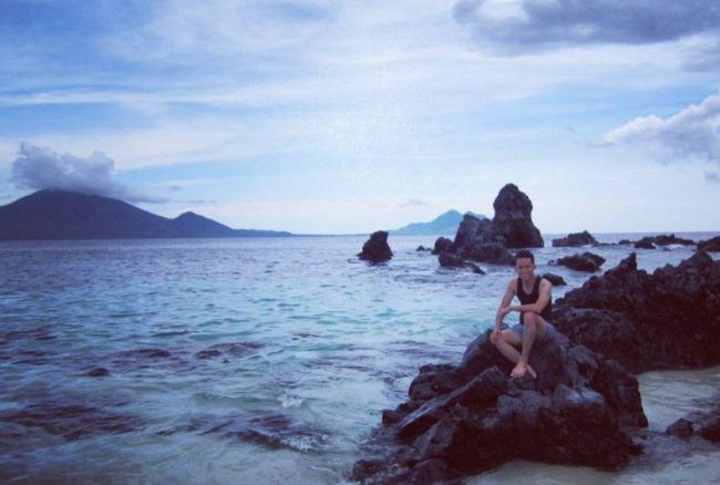 Wisata Pulau Adonara via IG @rahmanhadii, 1. Wisata Taman Bukit Fatimah, 2. Wisata Danau Asmara, 3. Wisata Pelabuhan Larantuka, 4. Wisata Istana Raja Larantuka, 5. Wisata Pulau Konga, 6. Wisata Pulau Adonara, 7. Wisata Pulau Solor, 8. Wisata Danau Waibelen, 9. Wisata Pantai Asam Satu, 10. Wisata Pantai Weri, 11. Wisata Pantai Kawaliwu, 12. Wisata Pantai Rako, 13. Wisata Pantai Ina Burak, 14. Wisata Pantai Lagaloe, 15. Wisata Pantai Neren Watotena, 16. Wisata Pantai Nuha, 17. Wisata Gunung Ile Mandiri, 18. Wisata Pemandian Air Panas Mokantarak, 19. Wisata Desa Wae Rebo, 20. Wisata Air Terjun Cunca Wulang, 21. Pantai Paihaka, 22. Pantai Watohari, 23. Pantai Deri, 24. Pantai Tanjung Bunga, 25. Pantai Kahale