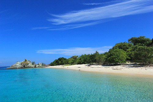 Wisata Pulau Bidadari via wisatakomodotourscom, 1. Wisata Pantai Watuweri, 2. Wisata Gili Labak, 3. Wisata Pulau Bidadari, 4. Wisata Taman Nasional Komodo, 5. Wisata Gua Batu Cermin, 6. Wisata Danau Sano Nggoang, 7. Wisata Istana Ular, 8. Wisata Pulau Kelor, 9. Wisata Pink Beach, 10. Wisata Air Terjun Cunca Rami, 11. Wisata Air Terjun Cuanca Wulang, 12. Wisata Gili Lawa, 13. Wisata Pulau Padar