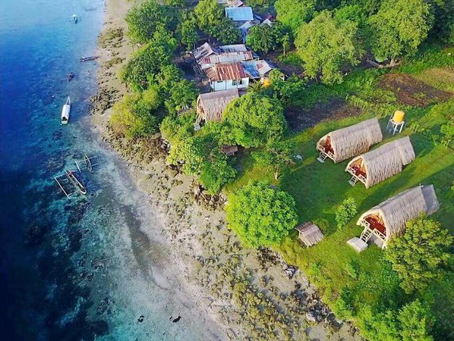 Wisata Pulau Kepa via IG @alexjourney.id, 1. Wisata Taman Laut Pantar, 2. Wisata Pantai Mali, 3. Wisata Kolam Bidadari, 4. Wisata Desa Takpala, 5. Wisata Pantai Batu Putih, 6. Wisata Pulau Pura, 7. Wisata Pantai Deere, 8. Wisata Pantai Maimol, 9. Wisata Pantai Welolo, 10. Wisata Pantai Ling’al, 11. Wisata Pulau Kepa, 12. Wisata Pantai Tiga Warna Pantaru, 13. Wisata Air Terjun Mataru, 14. Wisata Museum 1000 Moko, 15. Wisata Gunung Sirung, 16. Wisata Air Mancur Tuti Adogai, 17. Wisata Pulau Rusa, 18. Wisata Batu Berlubang di Pantai Pigewa, 19. Bukit Hulnani