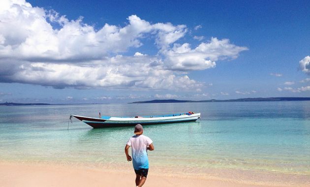 Wisata Pulau Kera via IG @stephentimothy__, 1. Wisata Taman Nasional Pulau Komodo, 2. Wisata Danau Kelimutu, 3. Wisata Pantai Lasiana, 4. Wisata Pulau Padar, 5. Wisata Pulau Kera, 6. Wisata Labuan Bajo, 7. Wisata Pantai Neam, 8. Wisata Danau Sano Nggoang, 9. Wisata Pulau Alor, 10. Wisata Rumah Adat dan Pasola, 11. Wisata Pink Beach, 12. Wisata Air Terjun Oenesu, 13. Wisata Benteng Makes, 14. Wisata Air Terjun Noelaku, 15. Wisata Pulau Kanawa, 16. Wisata Goa Batu Cermin, 17. Wisata Gili Laba, 18. Wisata Air Terjun Cuaca Wulang, 19. Wisata Air Terjun Weikelo Sawah, 20. Wisata Air Terjun Tanggedu, 21. Wisata Pulau Semau, 22. Wisata Pantai Batu Biru, 23. Wisata Air Panas Mengeruda, 24. Wisata Bukit Cinta, 25. Wisata Gunung Mutis, 26. Wisata Pantai Nembrala, 27. Wisata Pulau Riung, 28. Wisata Pantai Kolbano, 29. Wisata Pantai Timor, 30. Wisata Pantai Pasir Panjang