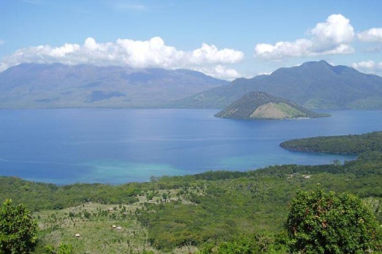 Wisata Pulau Rusa via Nttprovgoid, 1. Wisata Taman Laut Pantar, 2. Wisata Pantai Mali, 3. Wisata Kolam Bidadari, 4. Wisata Desa Takpala, 5. Wisata Pantai Batu Putih, 6. Wisata Pulau Pura, 7. Wisata Pantai Deere, 8. Wisata Pantai Maimol, 9. Wisata Pantai Welolo, 10. Wisata Pantai Ling’al, 11. Wisata Pulau Kepa, 12. Wisata Pantai Tiga Warna Pantaru, 13. Wisata Air Terjun Mataru, 14. Wisata Museum 1000 Moko, 15. Wisata Gunung Sirung, 16. Wisata Air Mancur Tuti Adogai, 17. Wisata Pulau Rusa, 18. Wisata Batu Berlubang di Pantai Pigewa, 19. Bukit Hulnani