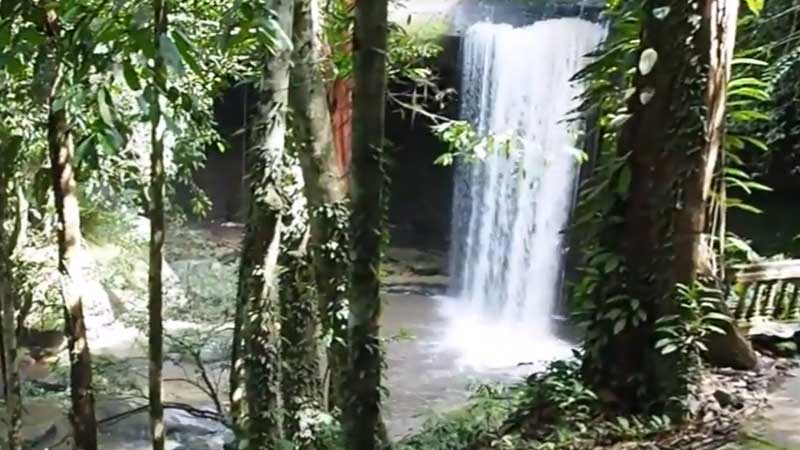 Air Terjun Riam Macan, 1. Air Terjun Saka Dua, 2. Air Terjun Pancur Aji, 3. Air Terjun Riam Macan, 4. Air Terjun Riam Asam Telogah, 5. Riam Baper Zone, 6. Air Terjun Kujato, 7. Bukit Bellew, 8. Gunung Tiong Kandang, 9. Air Terjun Kajang, 10. Bukit Bengkawan, 11. Bukit Bakmunt, 12. Air Terjun Gurong Maloh, 13. Air Terjun Siling Embangai, 14. Wisata Air Terjun Entugun, 15. Kampung Wisata Sentana, 16. Jembatan Gantung Sekayam, 17. Air Terjun Nosok, 18. Hutan Belian Pulo Mas, 19. Air Terjun Jitok, 20. Keraton Surya Negara, 21. Batu Garam, 22. Masjid Agung Al Muawanah, 23. Hutan Kota Sabang Merah, 24. Danau Lait, 25. Air Terjun Gunung Naning, 26. Padong Buaya, 27. Bukit Boruh, 28. Rumah Panjang, 29. Sipatn Lotup, 30. Air Terjun Sirin Punti, 31. Wisata Goa Thang Raya, 32. My Dream Sanggau, 33. Batu Posok, 34. Kampung Santana, 35. Riam Kuta