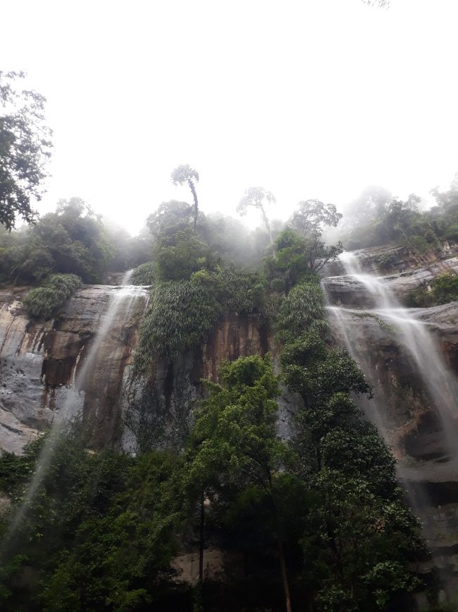 Air Terjun Ringin via Catatansinekat.blogspotcom, 1. Air Terjun Rombo Katio, 2. Air Terjun Melanggar, 3. Goa Tangandu, 4. Air Terjun Riam Dait, 5. Air Terjun Terinting, 6. Air Terjun Selanei, 7. Air Terjun Engkanan, 8. Air Terjun Riam Bedawan, 9. Air Terjun Riam Solakng, 10. Air Terjun Angkabang, 11. Makam Raja Landak, 12. Air Terjun Sahai Sebelas, 13. Bukit Terinting, 14. Air Terjun Tikalong, 15. Bukit Batu Pakumbang, 16. Riam Angan Tembawang, 17. Air Terjun Banangar, 18. Makam Juang Mandor, 19. Keraton Ismahayana, 20. Masjid Djami, 21. Air Terjun Rombo Pangaak, 22. Air Terjun Riam Jambu, 23. Goa Sanyan, 24. Rumah Betang Saham, 25. Wisata Gunung Seha, 26. Bukit Laur, 27. Bukit Batu Pakumbang, 28. Wisata Air Terjun Setagung, 29. Rombo Terintik, 30. Rombo Semabak, 31. Riam Bedawan, 32. Air Terjun Ringin, 33. Air Terjun Ampar Jawa