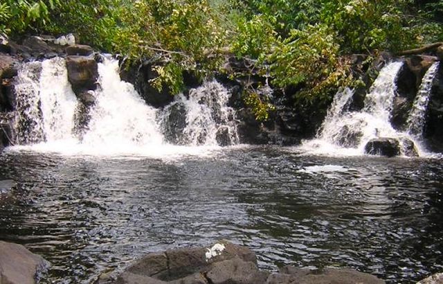 Air Terjun Seraung, 1. Pantai Samudera Indah, 2. Pulau Randayan, 3. Bukit Jamur, 4. Air Terjun Riam Merasap, 5. Miniland Batu Payung, 6. Goa Romo, 7. Hutan Adat, 8. Air Terjun Riam Berawan, 9. Pulau Lemukutan, 10. Air Terjun Riam Susok, 11. Riam Madi, 12. Riam Pelayo, 13. Riam Mubek, 14. Riam Baro, 15. Riam Erang, 16. Riam Pain’t Batah, 17. Riam Marum, 18. Riam Bangaram, 19. Riam Jugan, 20. Riam Mangkamang, 21. Riam Sangadum, 22. Air Terjun Seraung, 23. Air Panas (Spax), 24. Danau Taipi, 25. Riam Surut, 26. Air Terjun Riam Sejajah, 27. Riam Panggar, 28. Riam Mangoi, 29. Wisata Riam Manajur, 30. Riam Guntur, 31. Riam Budi, 32. Riam Benian, 33. Riam Belangin atau Kuweg, 34. Riam Batu Timah, 35. Riam Batu Susun, 36. Riam Batapsa, 37. Riam Ampang, 38. Air Terjun Riam Banyis, 39. Air Terjun Wong Prawan, 40. Air Terjun Saray Brunyau, 41. Pantai Gosong, 42. Bukit Sepancong, 43. Gunung Bawang