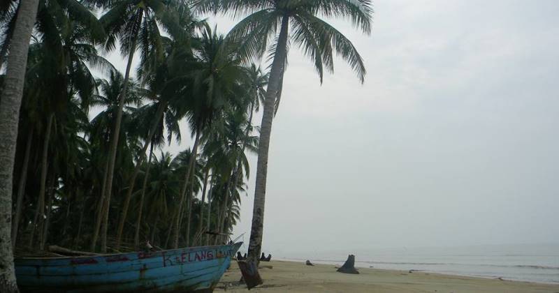 Pantai Dungun Laut via FB, 1. Pulau Selimpai, 2. Tugu Terigas Sambas, 3. Pantai Temajuk, 4. Pantai Kalang Bahu, 5. Makam Keramat Bantilan, 6. Monument Ketupat Berdarah, 7. Pantai Camar Wulan, 8. Pantai Bukit Raya Putri Serai, 9. Pantai Tanjung Batu, 10. Pantai Mauludin, 11. Tanjung Dato, 12. Sungai Sambas, 13. Pantai Tanjung Bendera, 14. Pantai Dungun Laut, 15. Taman Wisata Alam Gunung Asuansang, 16. Masjid Jami’ Keraton Sambas, 17. Jembatan Sambas, 18. Danau Sebedang, 19. Pantai Kampak Indah, 20. Pantai Putri Serayi, 21. Kebun Raya Sambas, 22. Pantai Selimpai, 23. Pantai Tanjung Kemuning, 24. Pantai Tanjung Datu, 25. Keraton Sambas, 26. Pantai Mutusan, 27. Pantai Sinam, 28. Vihara Bumi Raya Pemangkat, 29. Museum Negeri Perjuangan, 30. Taman Wisata Alam Gunung Melintang, 31. Air Terjun Berasap, 32. Pantai Polaria, 33. Air Terjun Riam Canggat, 34. Istana Alwatzikoebillah, 35. Gereja Katolik Kristus Raja Paroki Sambas, 36. Taman Wisata Alam Tanjung Belimbing, 37. Pantai Arum Medang, 38. Taman LUNGGI Sambas, 39. Danau Biru Selakau Timur, 40. Pantai Batu Nenek, 41. Air Terjun Riam Merasap, 42. Bukit Liteng, 43. Pos Lintas Batas Negara Aruk, 44. Goa Alam Santok