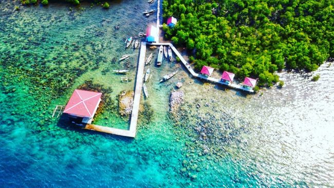 Pantai Siabang via IG @explore_pulau_nias, 1. Pantai Toyolaya, 2. Pulau Wunga Laguna, 3. Pantai Tureloto, 4. Pantai Gawu Soyo, 5. Pulau Asu, 6. Pantai Sorake, 7. Desa Adat Bawomataluo, 8. Desa Wisata Orahili, 9. Museum Pusaka Suku Nias, 10. Air Terjun Humogo, 11. Kepulauan Hinako, 12. Pantai Karang Falaete, 13. Air Terjun Mondrowe, 14. Pantai Sifahandro, 15. Pulau Tello, 16. Pulau Sibele, 17. Taman Doa Bunda Maria, 18. Teluk Bengkuang, 19. Pantai Asi Walo, 20. Pasir Putih Pulau Impian, 21. Masjid Agung Ar-Rahman, 22. Teluk Rusa, 23. Pantai Hilisataro Toma, 24. Jembatan O,ou, 25. Pantai Siabang