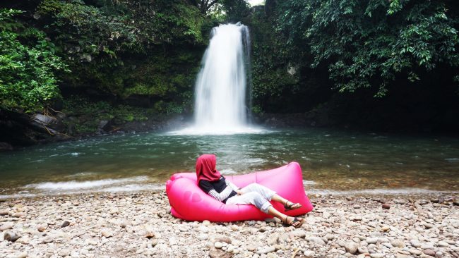 Riam Ampang via Sitimustiani, 1. Pantai Samudera Indah, 2. Pulau Randayan, 3. Bukit Jamur, 4. Air Terjun Riam Merasap, 5. Miniland Batu Payung, 6. Goa Romo, 7. Hutan Adat, 8. Air Terjun Riam Berawan, 9. Pulau Lemukutan, 10. Air Terjun Riam Susok, 11. Riam Madi, 12. Riam Pelayo, 13. Riam Mubek, 14. Riam Baro, 15. Riam Erang, 16. Riam Pain’t Batah, 17. Riam Marum, 18. Riam Bangaram, 19. Riam Jugan, 20. Riam Mangkamang, 21. Riam Sangadum, 22. Air Terjun Seraung, 23. Air Panas (Spax), 24. Danau Taipi, 25. Riam Surut, 26. Air Terjun Riam Sejajah, 27. Riam Panggar, 28. Riam Mangoi, 29. Wisata Riam Manajur, 30. Riam Guntur, 31. Riam Budi, 32. Riam Benian, 33. Riam Belangin atau Kuweg, 34. Riam Batu Timah, 35. Riam Batu Susun, 36. Riam Batapsa, 37. Riam Ampang, 38. Air Terjun Riam Banyis, 39. Air Terjun Wong Prawan, 40. Air Terjun Saray Brunyau, 41. Pantai Gosong, 42. Bukit Sepancong, 43. Gunung Bawang