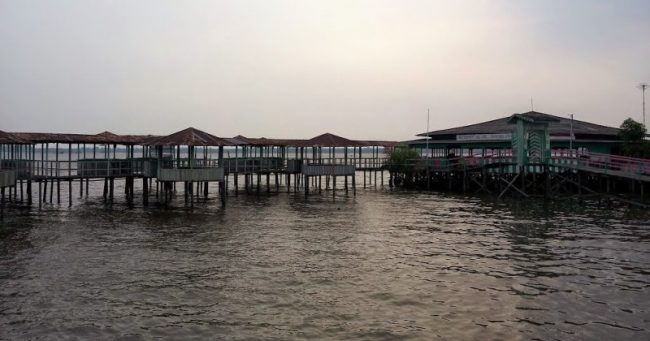 Sungai Kakap via Gpswisataindonesia, 1. Situs Kerajaan Kubu, 2. Gunung Ambawang, 3. Dermaga Batu Ampar, 4. Sungai Kapuas Rasau Jaya, 5. Alam Batu Gajah Kubu Raya, 6. Air Terjun Bidang Bahar, 7. Sungai Kakap, 8. Batu Masjid, 9. Pulau Randayan, 10. Taman Fantasi, 11. Desa Jawa Tengah, 12. Batu/Bukit Wangkang, 13. Waterpark Paradis Q, 14. Wisata Hutan Albasia, 15. Kelenteng Timbul, 16. Taman Agrowisata Rekadena, 17. Taman Fantasia, 18. Pantai Tengkuyung, 19. Tugu Ali Anyang, 20. Hutan Mangrove Batu Ampar, 21. Air Terjun Teluk Pakedai, 22. Rajati Flower Garden, 23. Wisata Balek Kampong, 24. Wisata Danau Ho’Ce